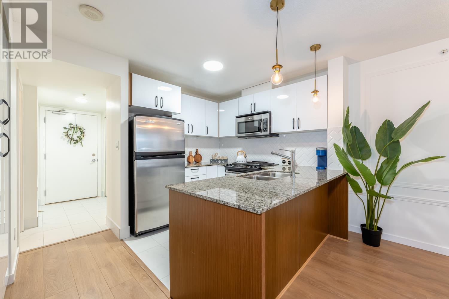 507 9888 Cameron Street, Burnaby, British Columbia  V3J 0A4 - Photo 5 - R2819662