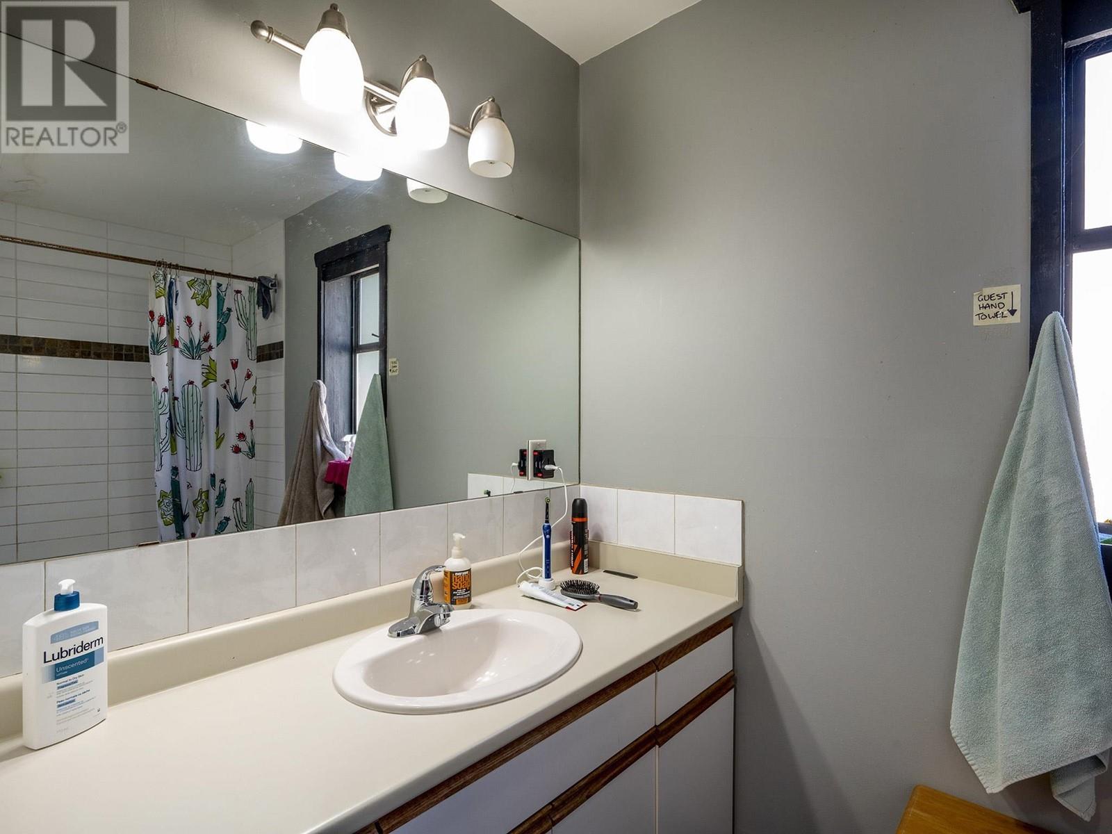 7425 Ambassador Crescent, Whistler, British Columbia  V8E 0E4 - Photo 17 - R2819642