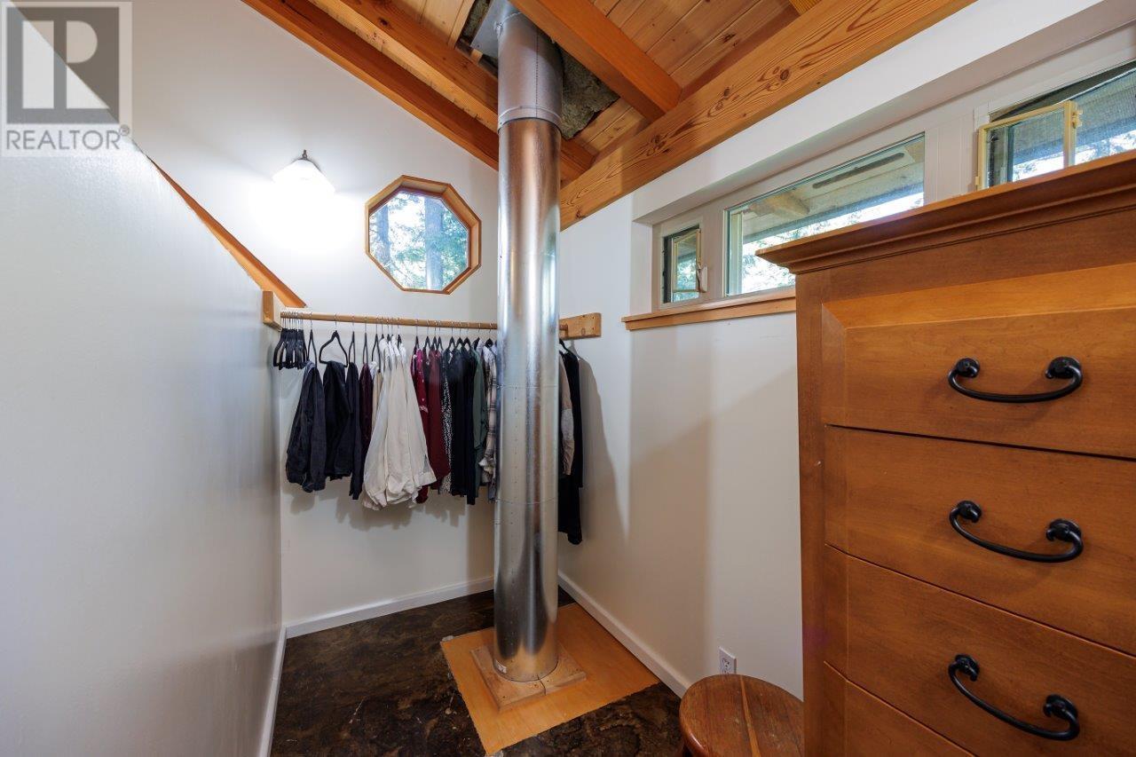 1256 Eagles Nest Road, Bowen Island, British Columbia  V0N 1G1 - Photo 11 - R2818952
