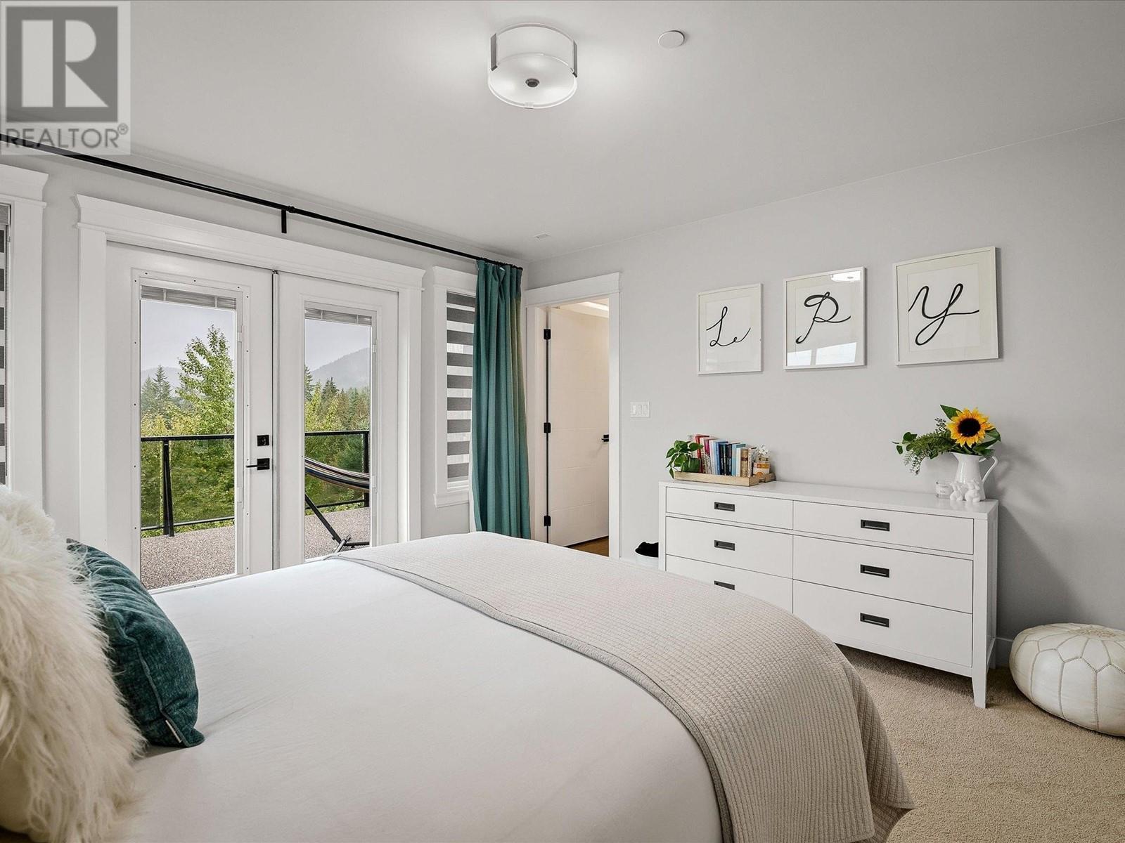 40879 The Crescent, Squamish, British Columbia  V8B 0R9 - Photo 24 - R2819708