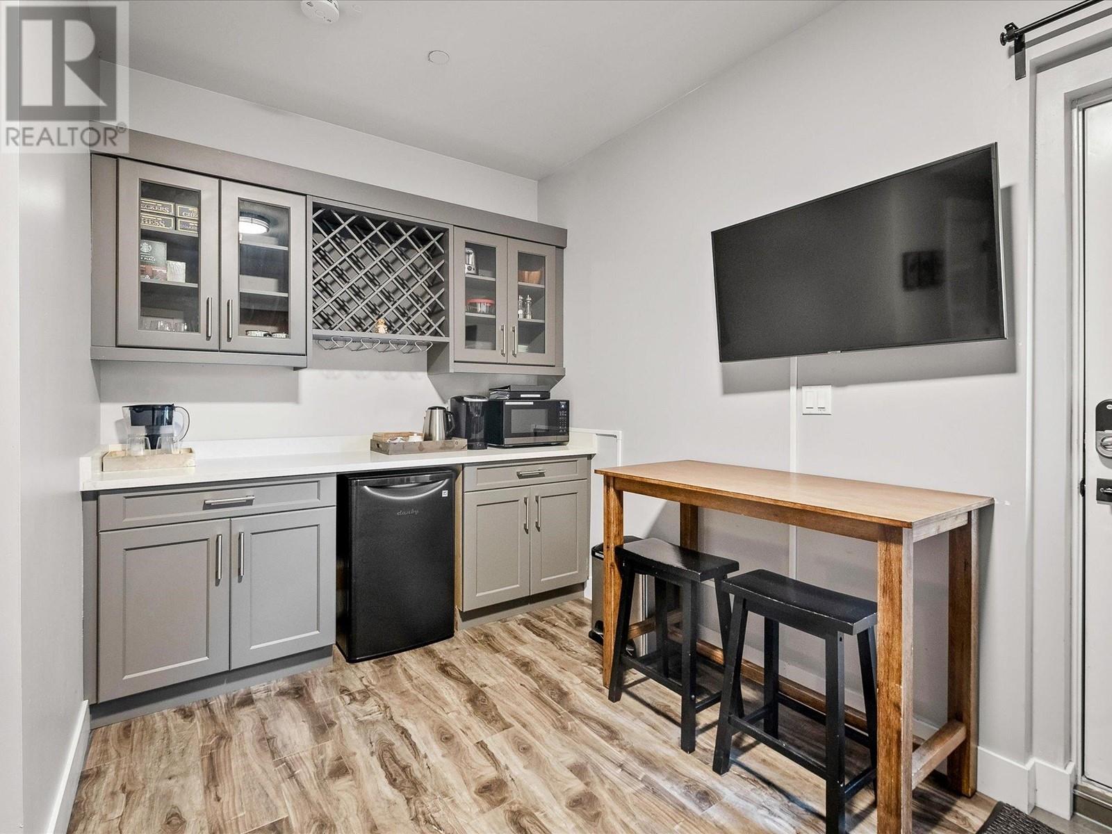 40879 The Crescent, Squamish, British Columbia  V8B 0R9 - Photo 31 - R2819708