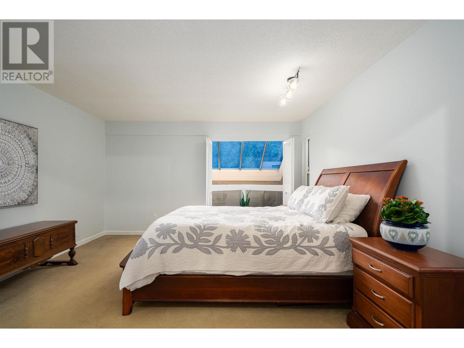 5644 White Pine Lane, North Vancouver, British Columbia  V7R 4S1 - Photo 13 - R2819713