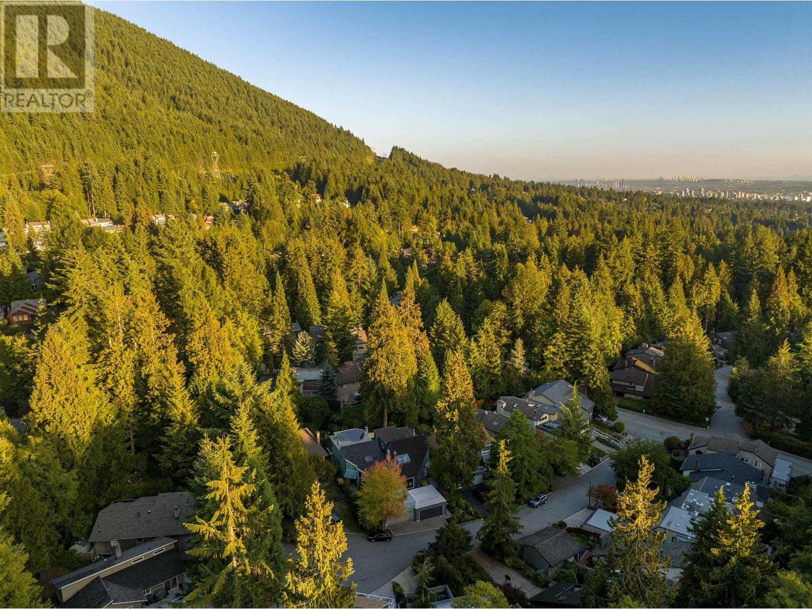 5644 White Pine Lane, North Vancouver, British Columbia  V7R 4S1 - Photo 18 - R2819713