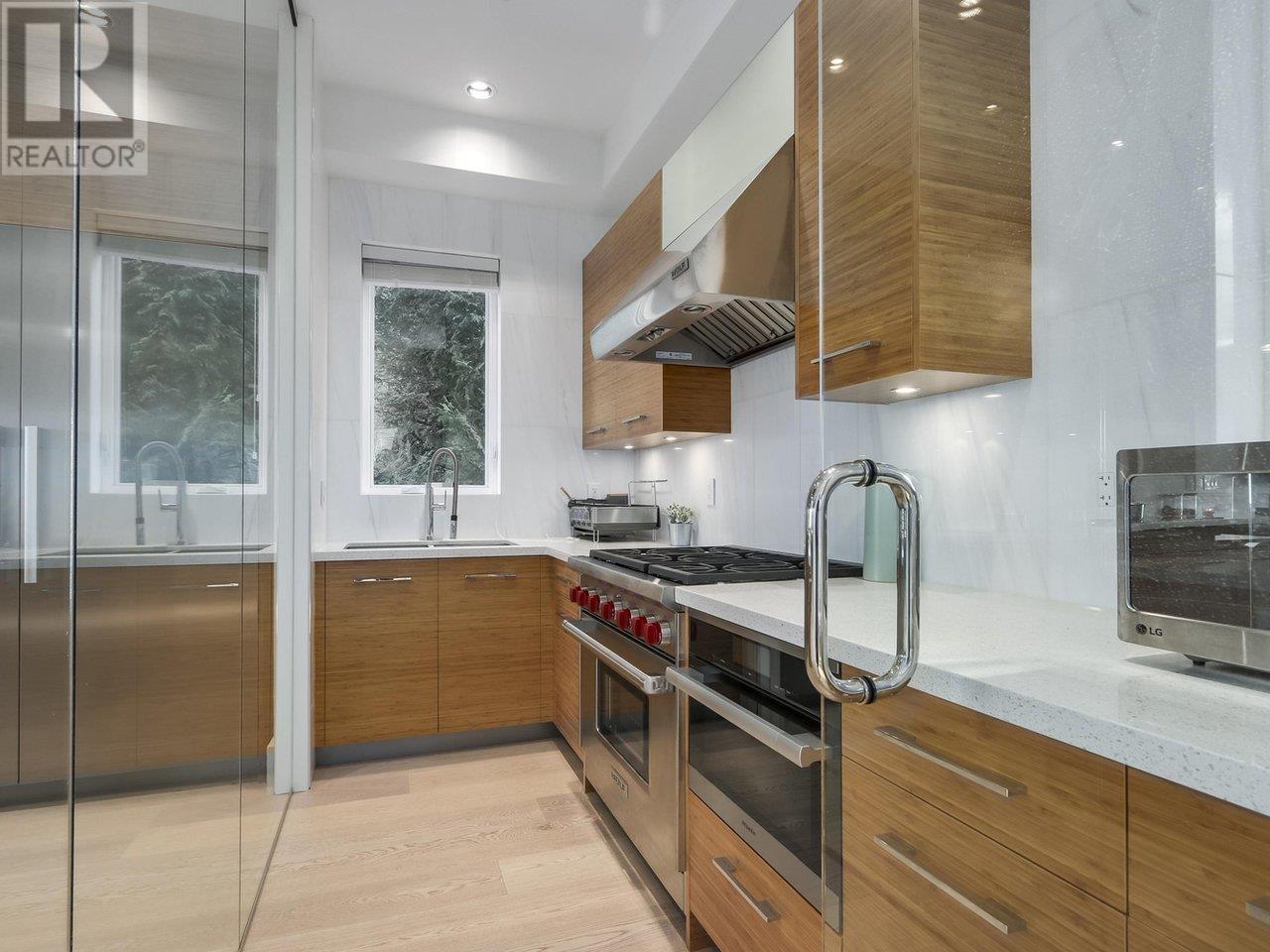 3256 W 21st Avenue, Vancouver, British Columbia  V6L 1L2 - Photo 5 - R2819496