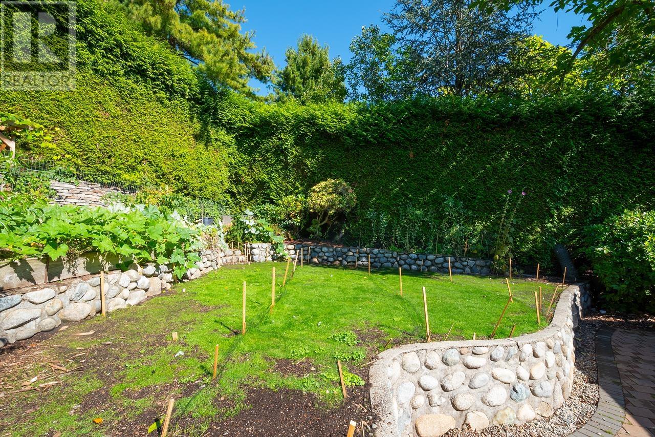 1985 Queens Avenue, West Vancouver, British Columbia  V7V 2X8 - Photo 32 - R2819757