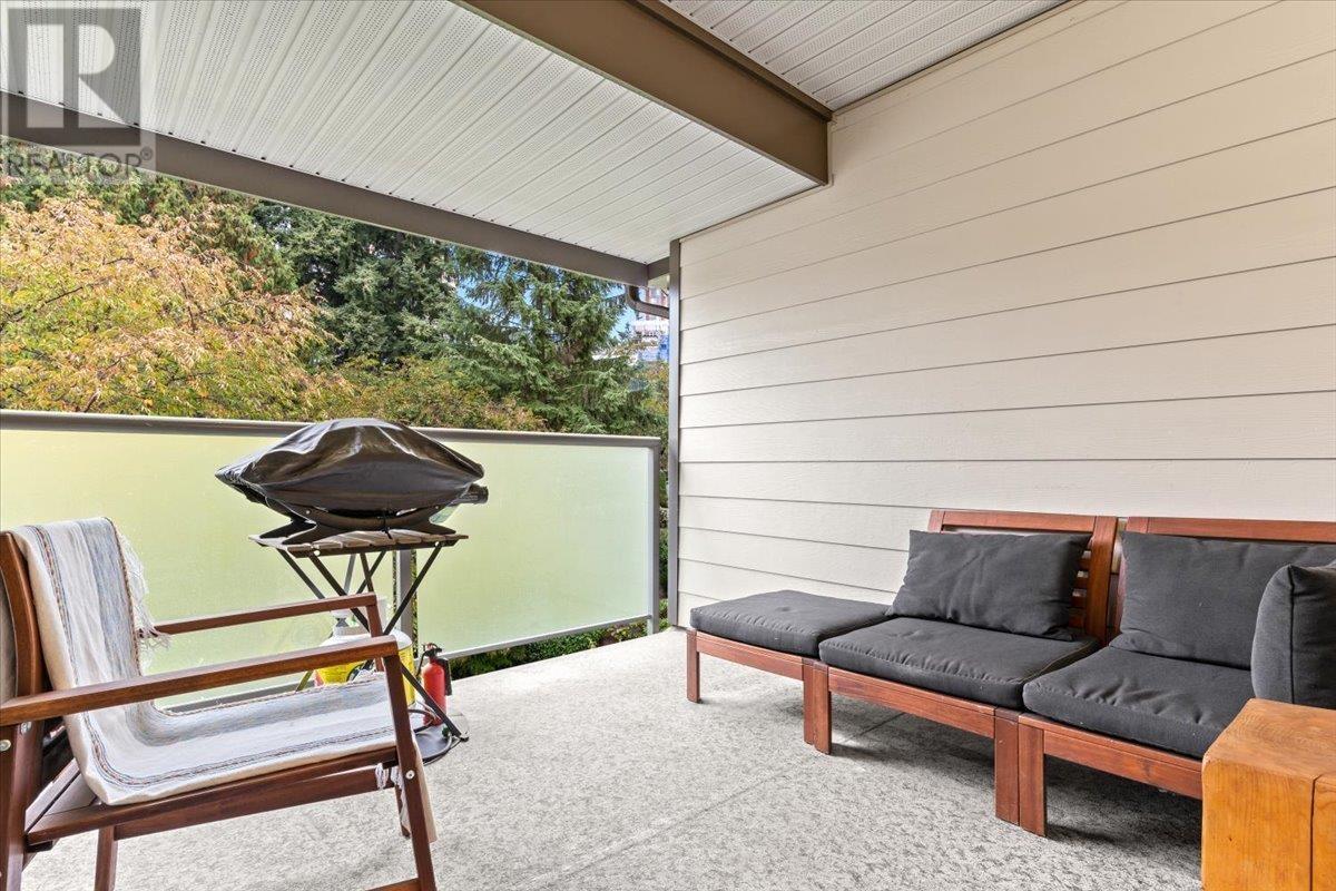 422 6707 Southpoint Drive, Burnaby, British Columbia  V3N 4V8 - Photo 19 - R2819566