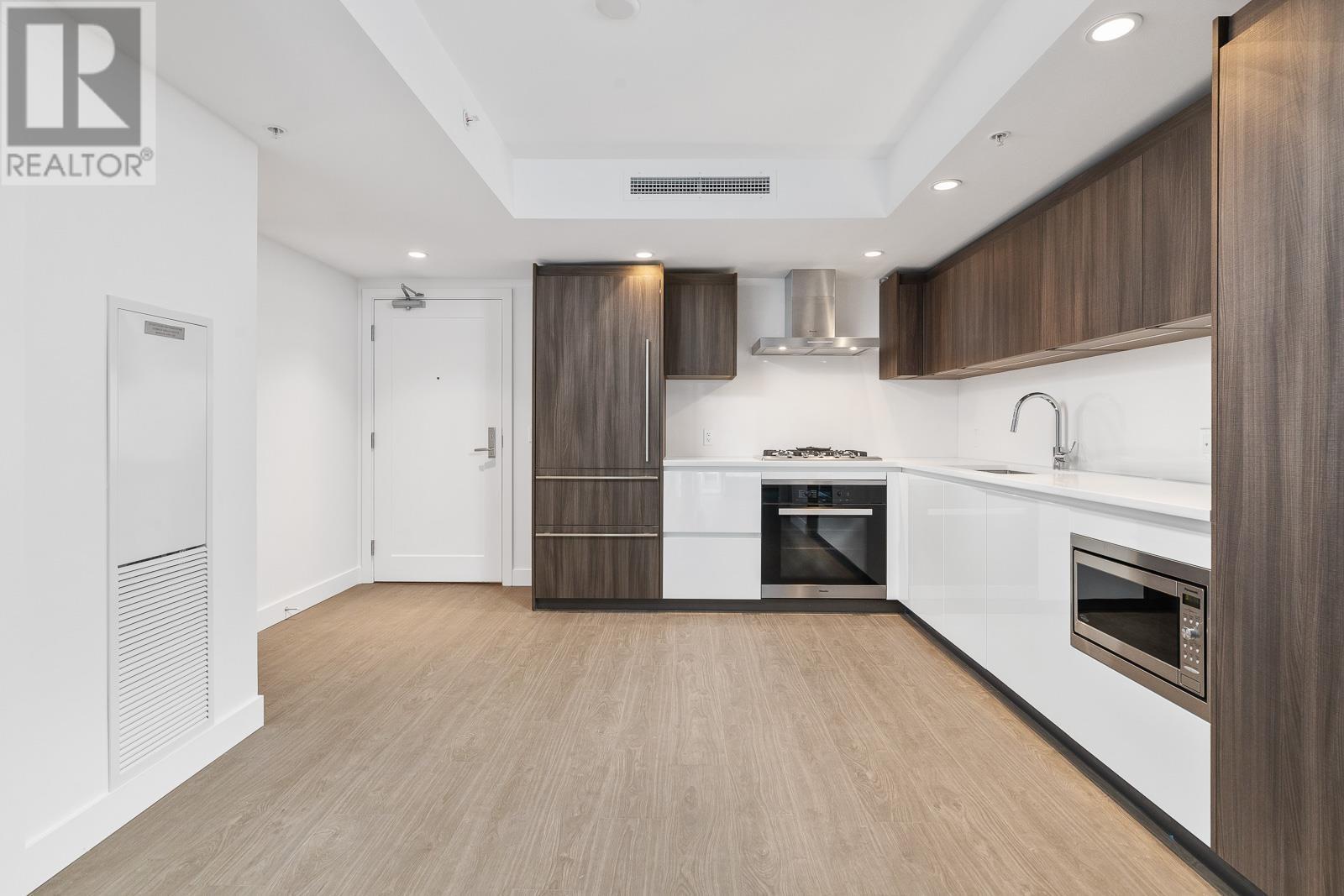 854 6328 No. 3 Road, Richmond, British Columbia  V6Y 0L6 - Photo 5 - R2819702