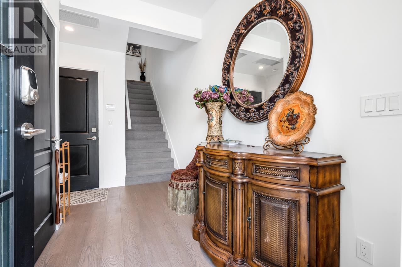 2 10495 No. 2 Road, Richmond, British Columbia  V7E 2E5 - Photo 3 - R2819444