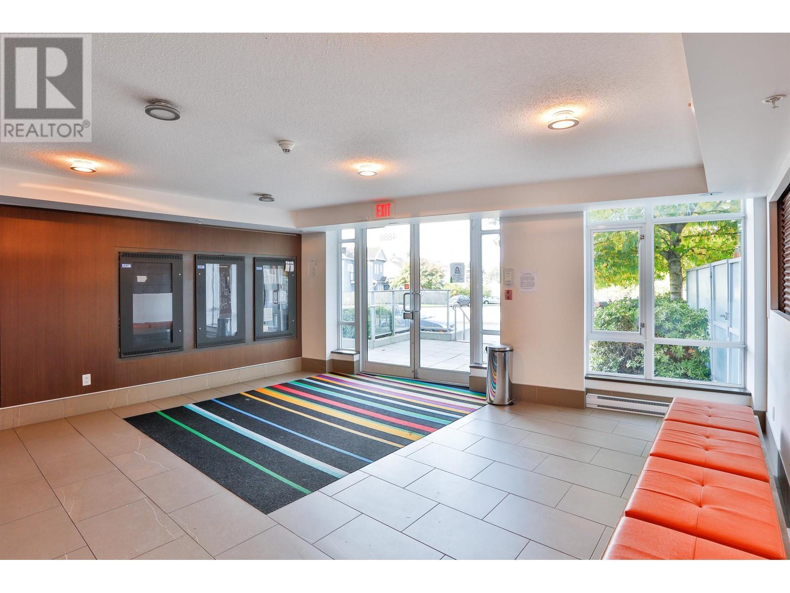 607 4888 Nanaimo Street, Vancouver, British Columbia  V5N 0B5 - Photo 2 - R2815969