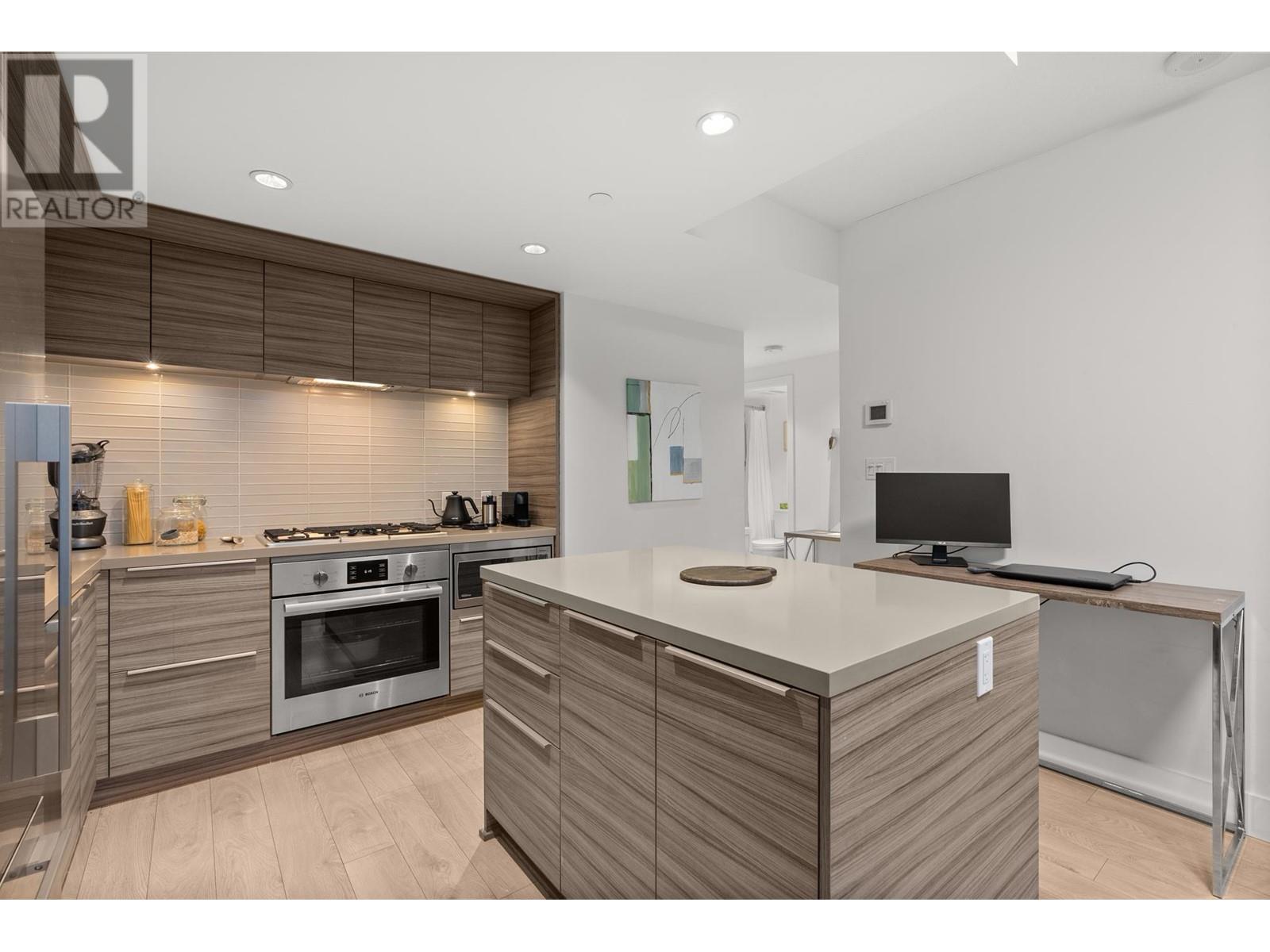 1909 1550 Fern Street, North Vancouver, British Columbia  V7J 0A9 - Photo 10 - R2819755