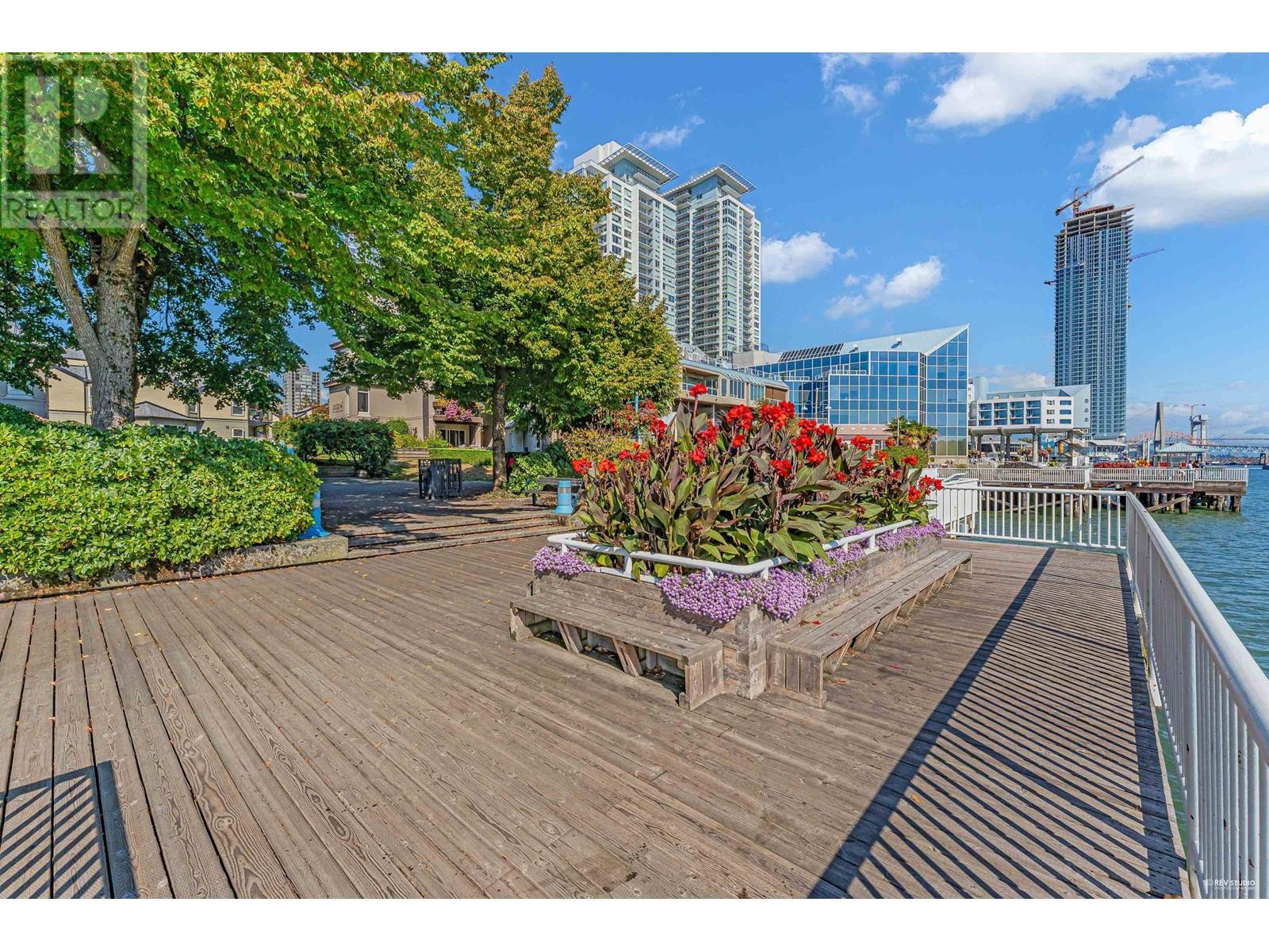 1708 14 Begbie Street, New Westminster, British Columbia  V3M 0C4 - Photo 4 - R2819788