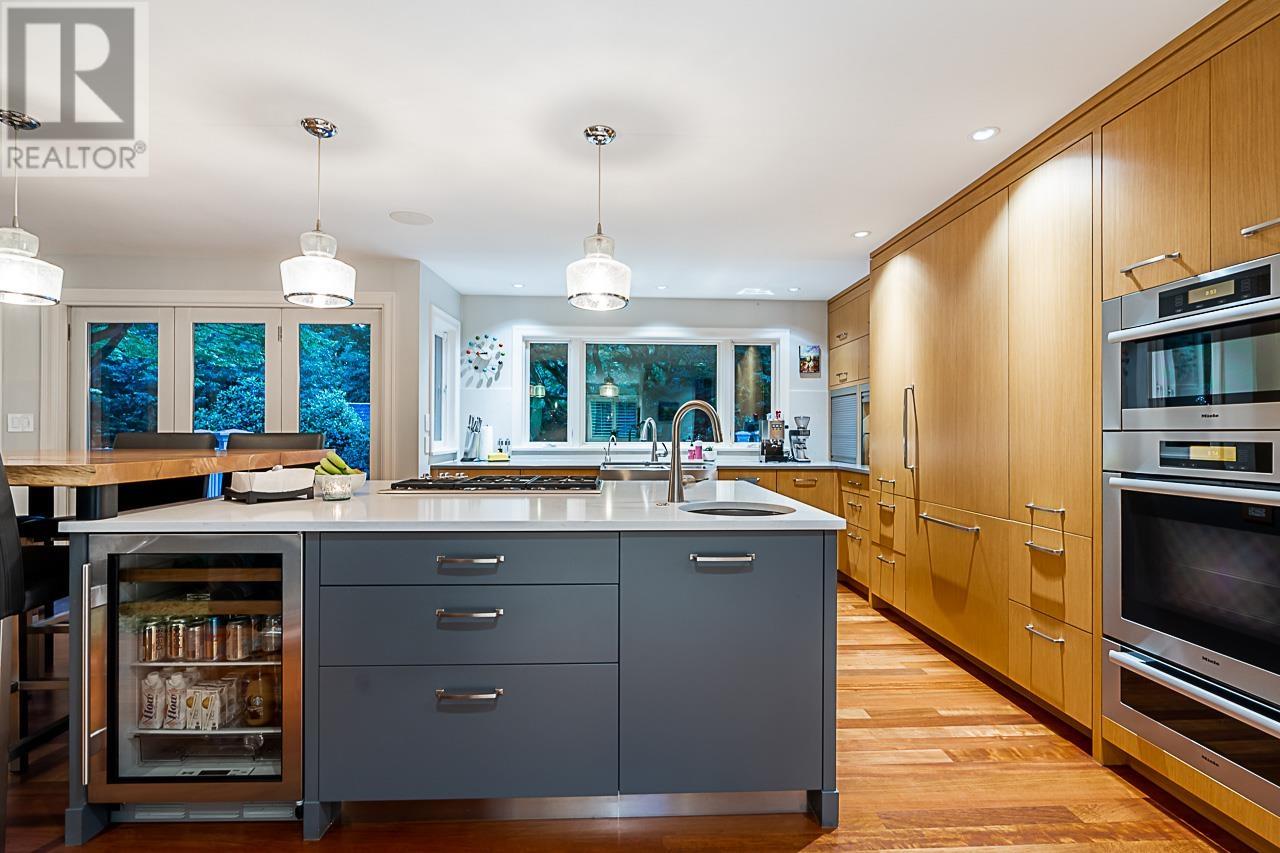 2997 Rosebery Avenue, West Vancouver, British Columbia  V7V 3A8 - Photo 11 - R2819789
