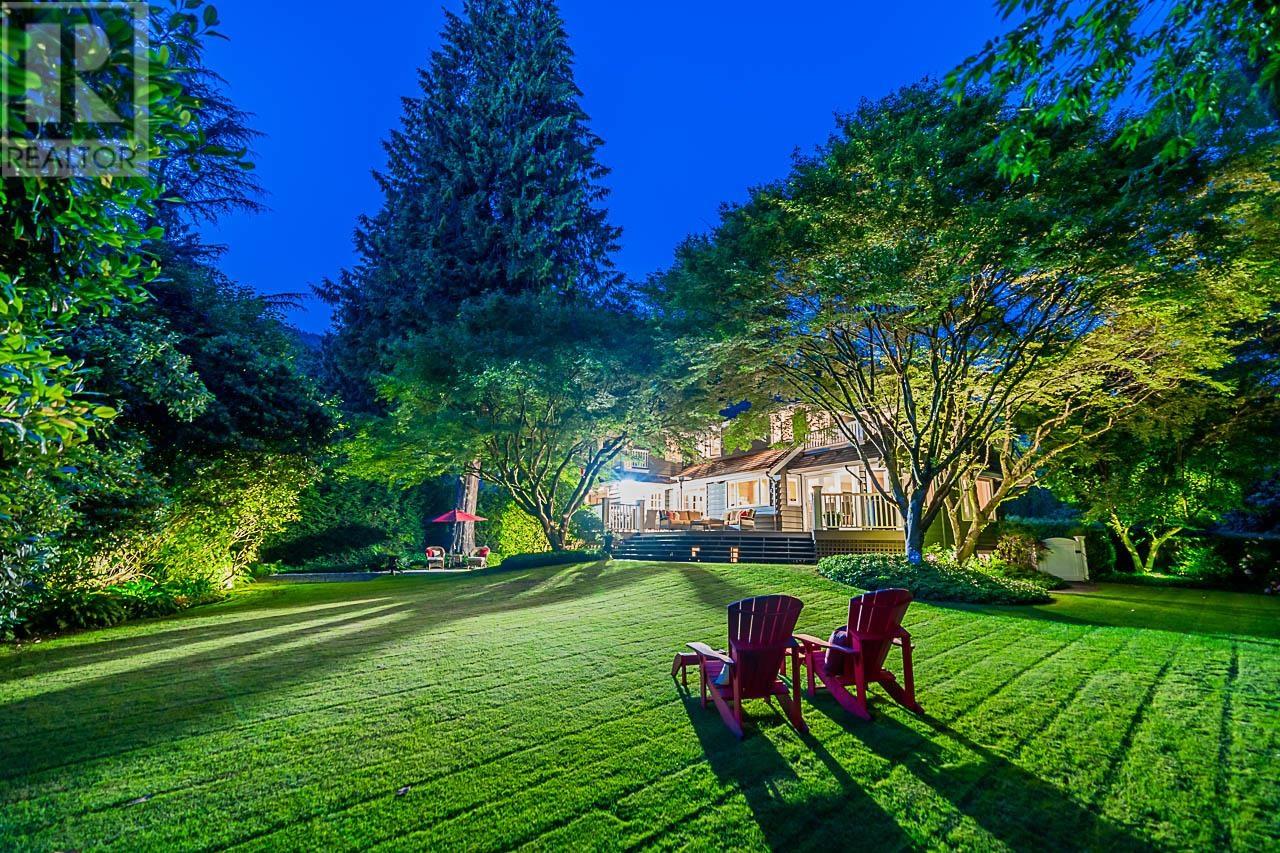 2997 Rosebery Avenue, West Vancouver, British Columbia  V7V 3A8 - Photo 3 - R2819789