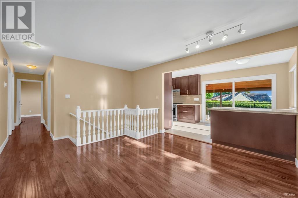 3884 Lonsdale Avenue, North Vancouver, British Columbia  V7N 3K6 - Photo 7 - R2819808