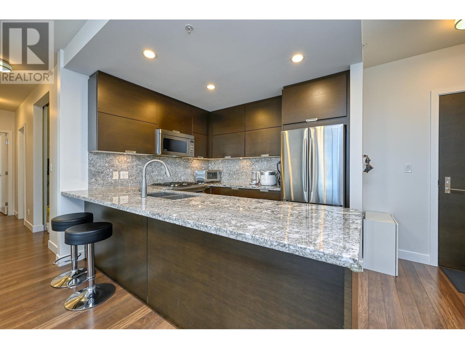 2903 2077 Rosser Avenue, Burnaby, British Columbia  V5C 0G6 - Photo 6 - R2819812