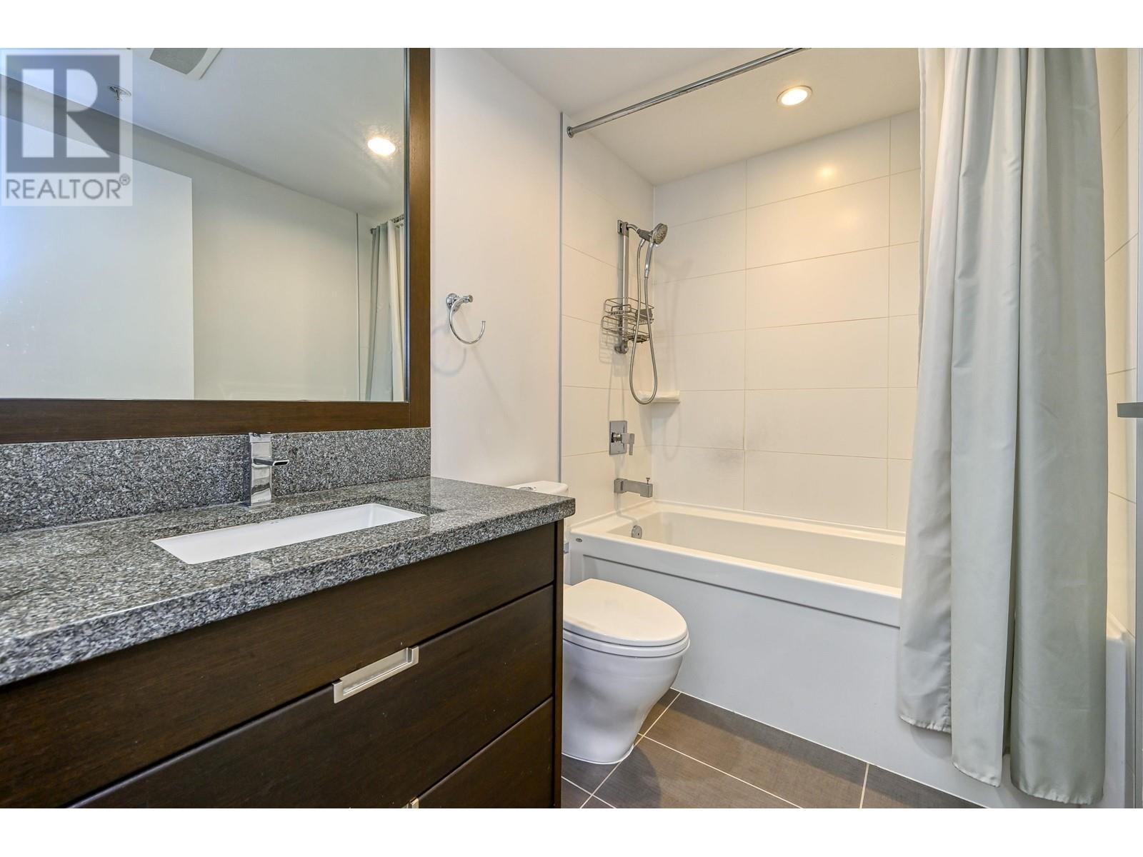 2903 2077 Rosser Avenue, Burnaby, British Columbia  V5C 0G6 - Photo 13 - R2819812