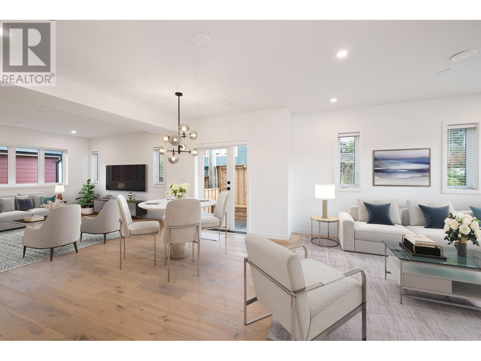 614 E 9th Street, North Vancouver, British Columbia  V7L 2B7 - Photo 6 - R2818229