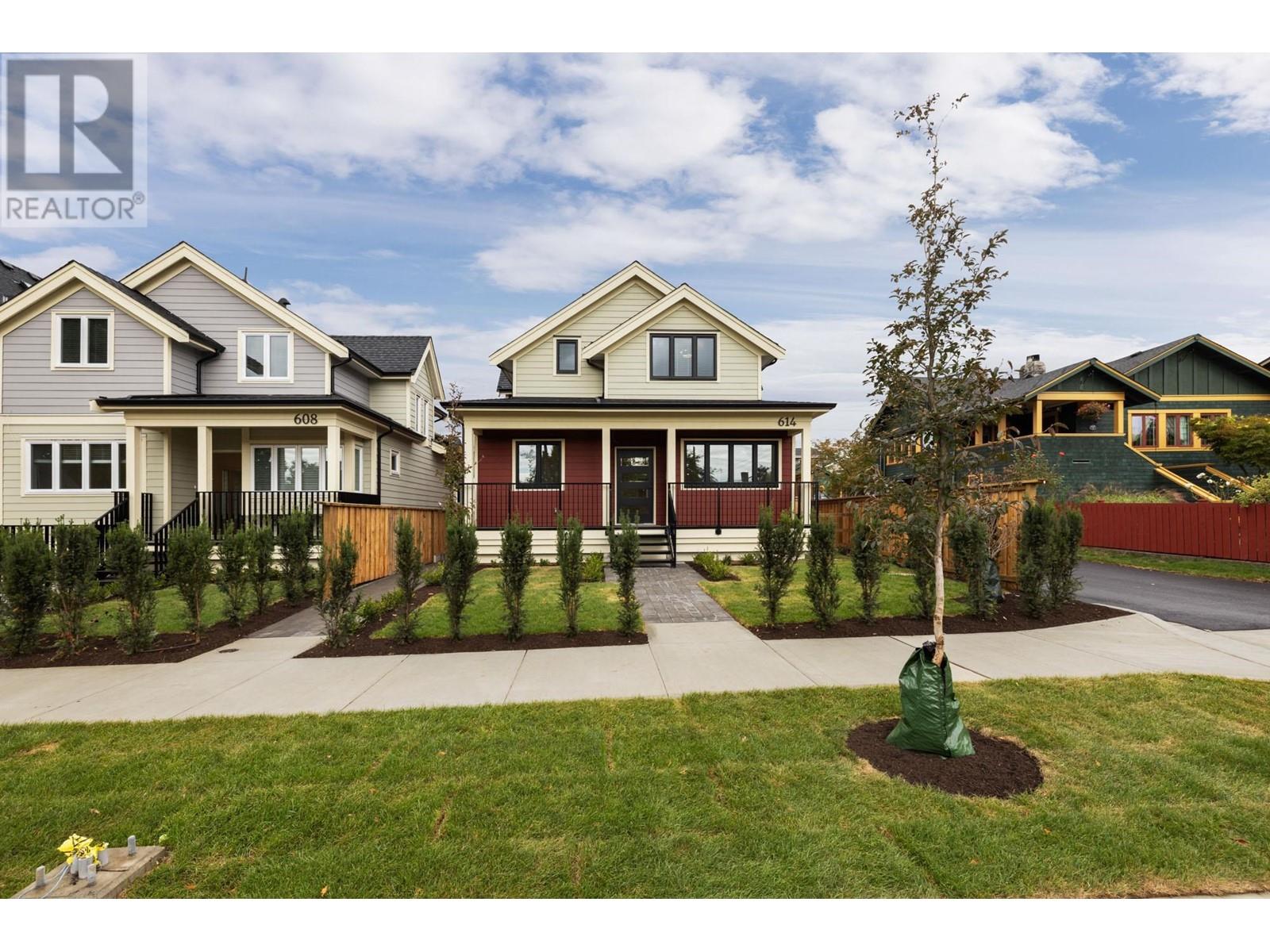 614 E 9th Street, North Vancouver, British Columbia  V7L 2B7 - Photo 39 - R2818229