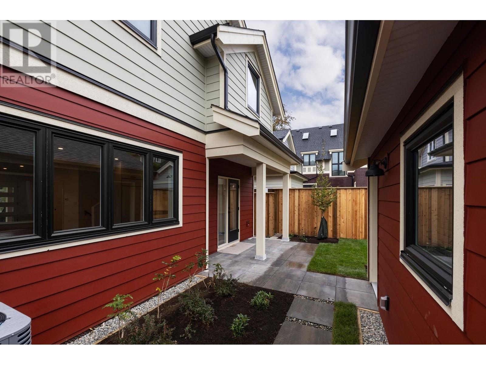 614 E 9th Street, North Vancouver, British Columbia  V7L 2B7 - Photo 24 - R2818229