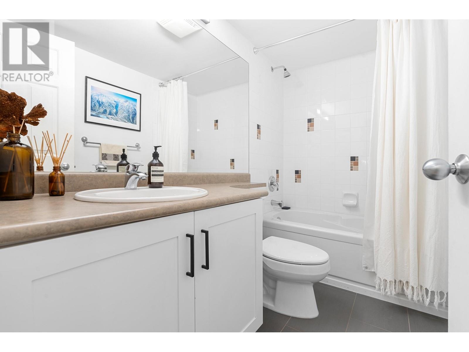 105 345 Lonsdale Avenue, North Vancouver, British Columbia  V7M 3M9 - Photo 22 - R2819861