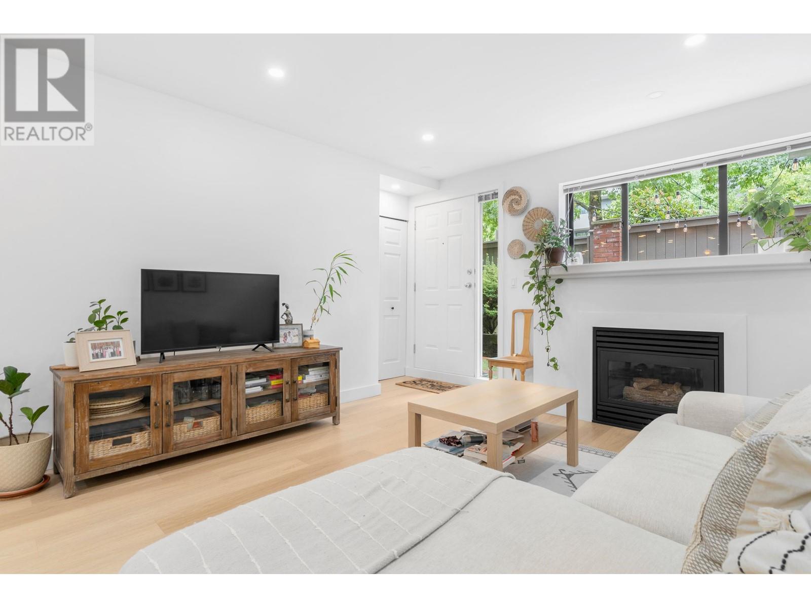 105 345 Lonsdale Avenue, North Vancouver, British Columbia  V7M 3M9 - Photo 8 - R2819861