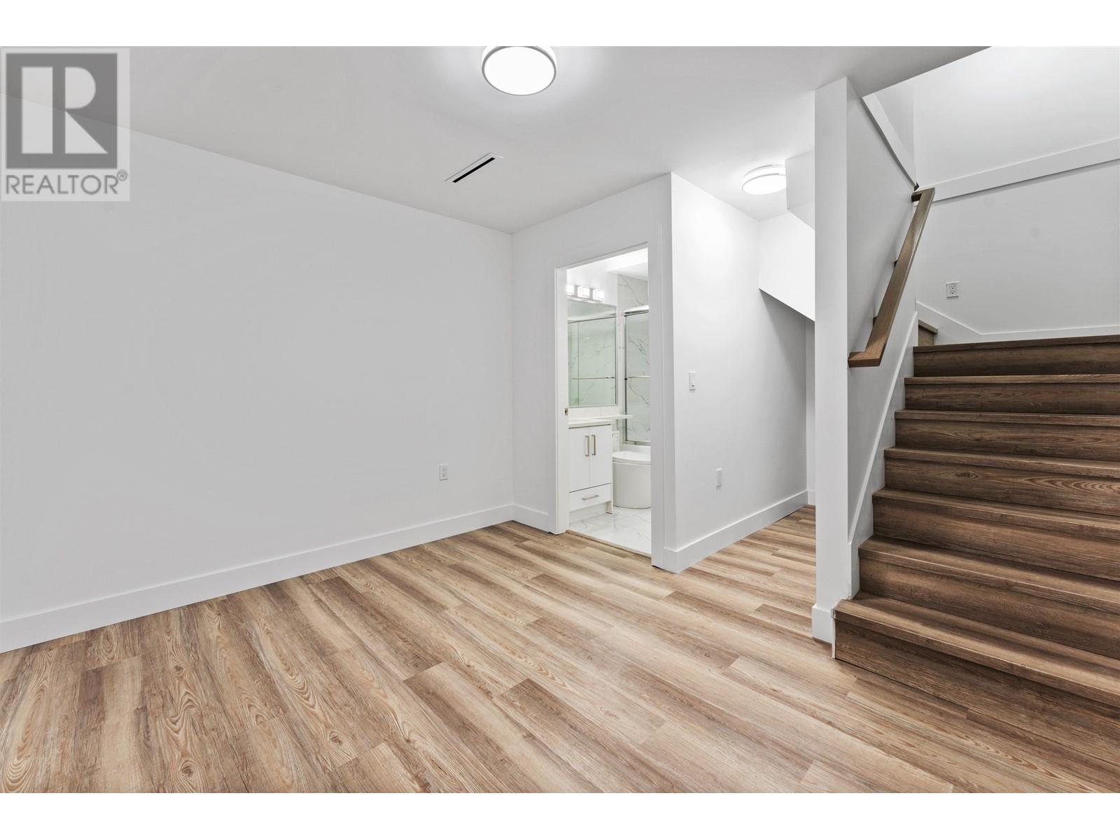 3362 E 28th Avenue, Vancouver, British Columbia  V5R 1T3 - Photo 35 - R2819889