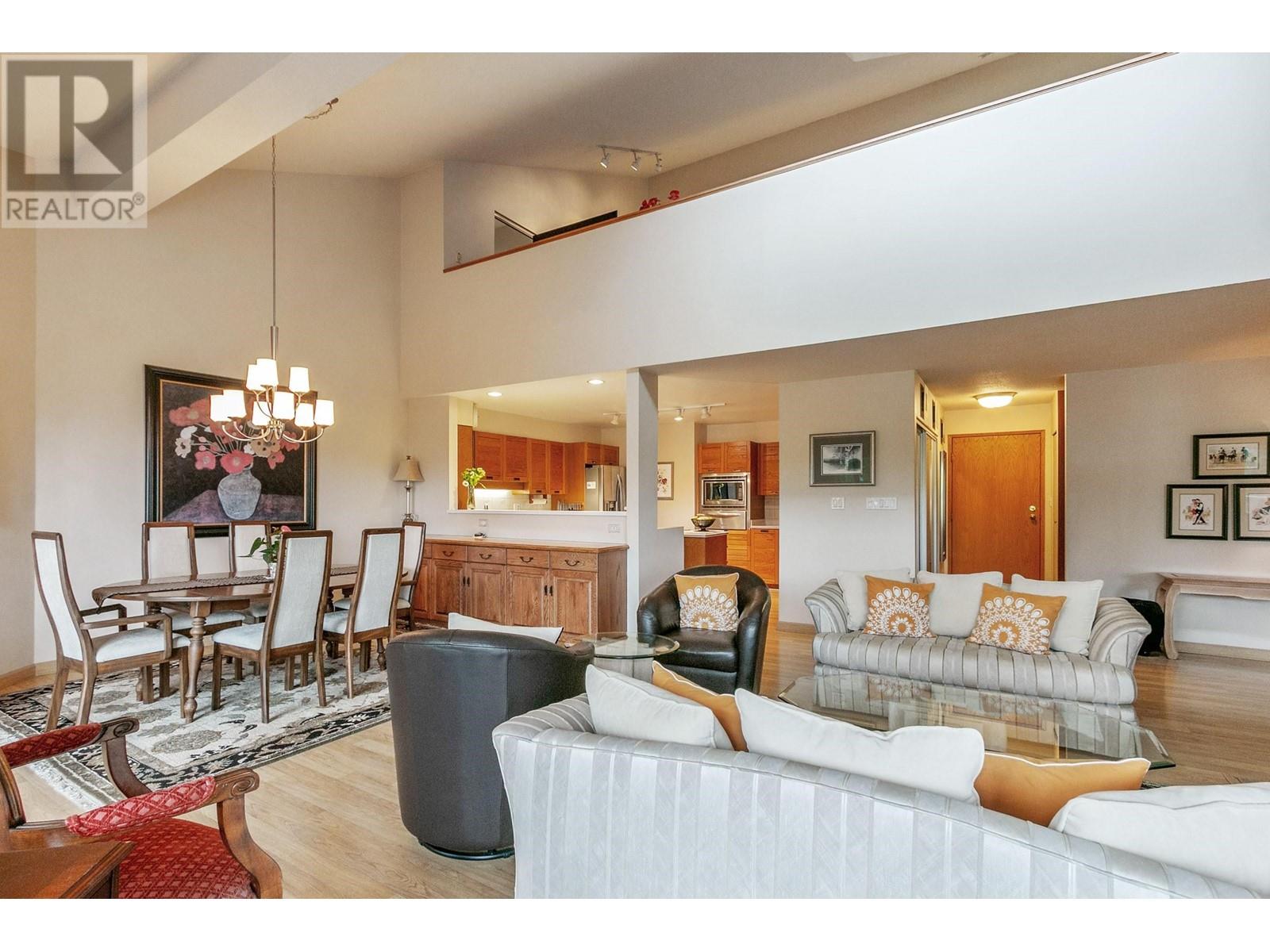 1304 33 Chesterfield Place, North Vancouver, British Columbia  V7M 3K4 - Photo 10 - R2819937