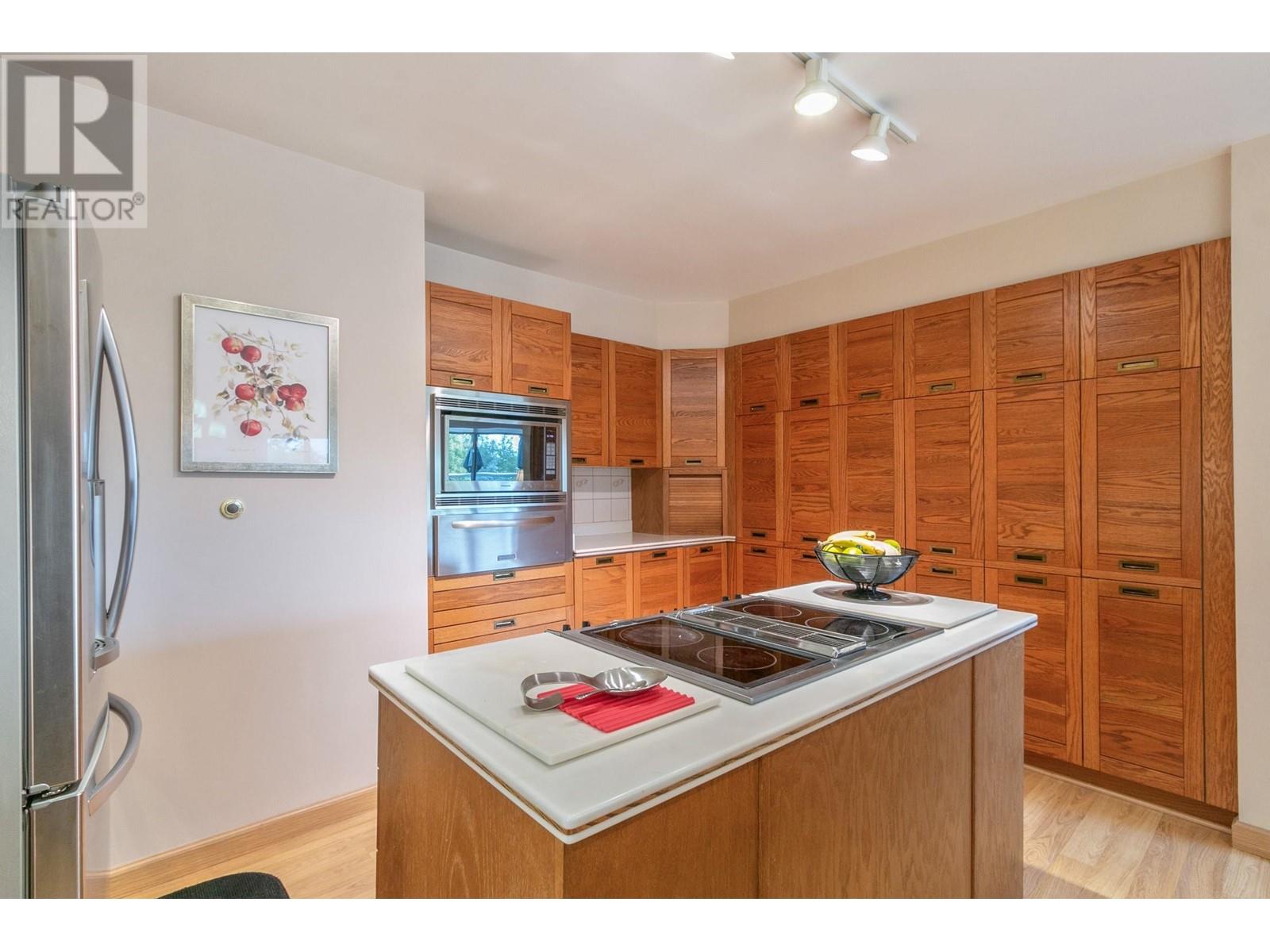 1304 33 Chesterfield Place, North Vancouver, British Columbia  V7M 3K4 - Photo 17 - R2819937