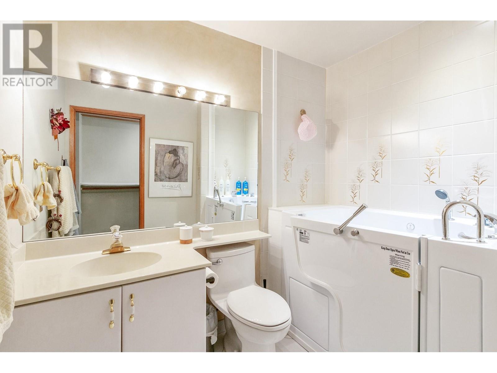 1304 33 Chesterfield Place, North Vancouver, British Columbia  V7M 3K4 - Photo 27 - R2819937