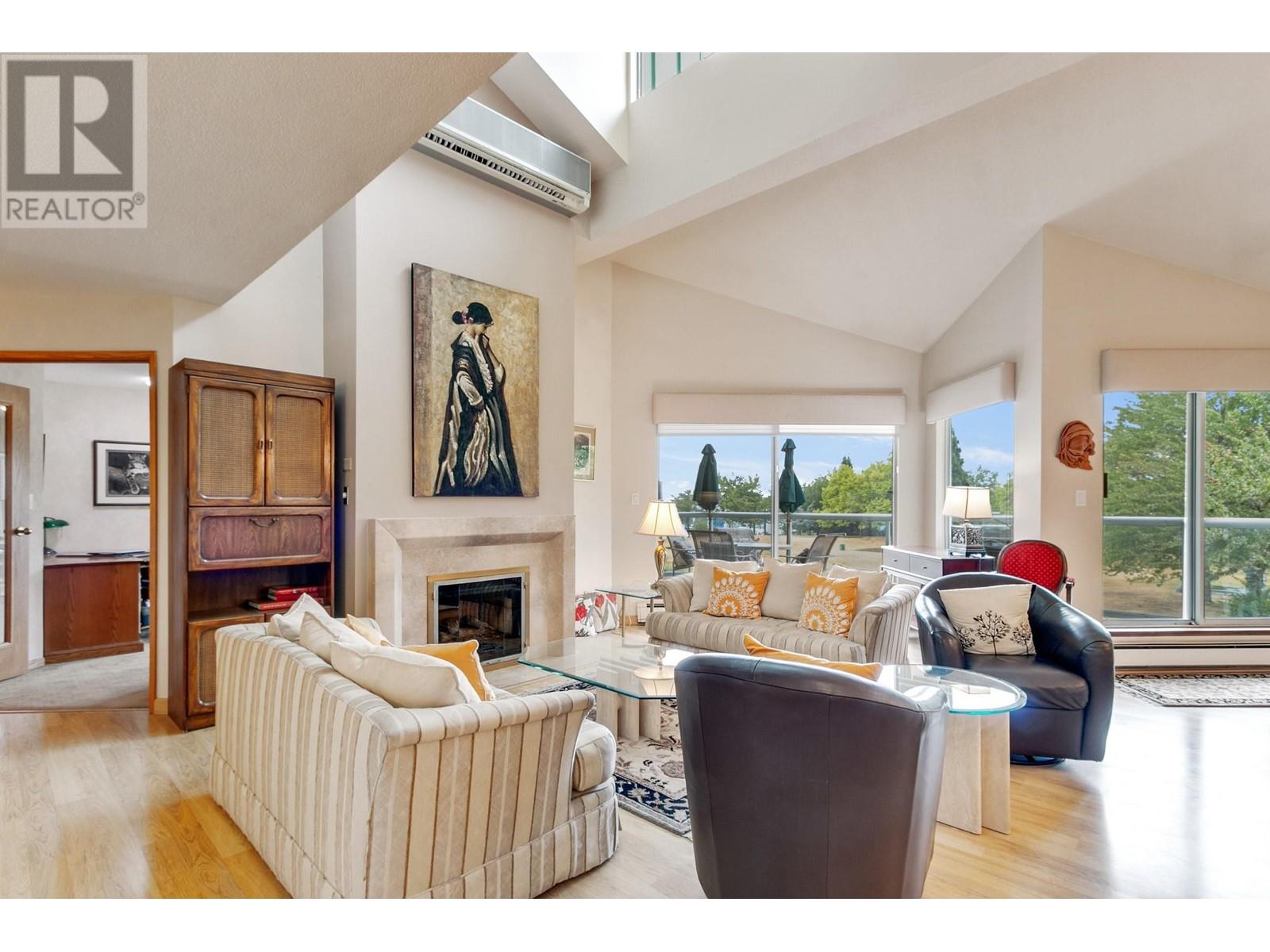 1304 33 Chesterfield Place, North Vancouver, British Columbia  V7M 3K4 - Photo 6 - R2819937