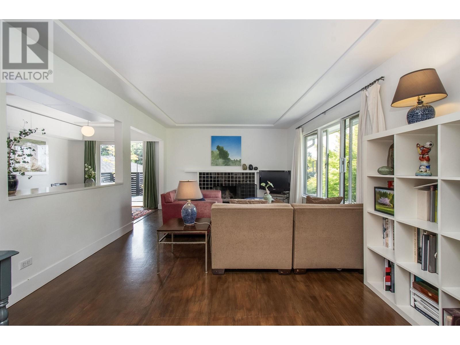 3588 Norwood Avenue, North Vancouver, British Columbia  V7N 3P5 - Photo 4 - R2819851