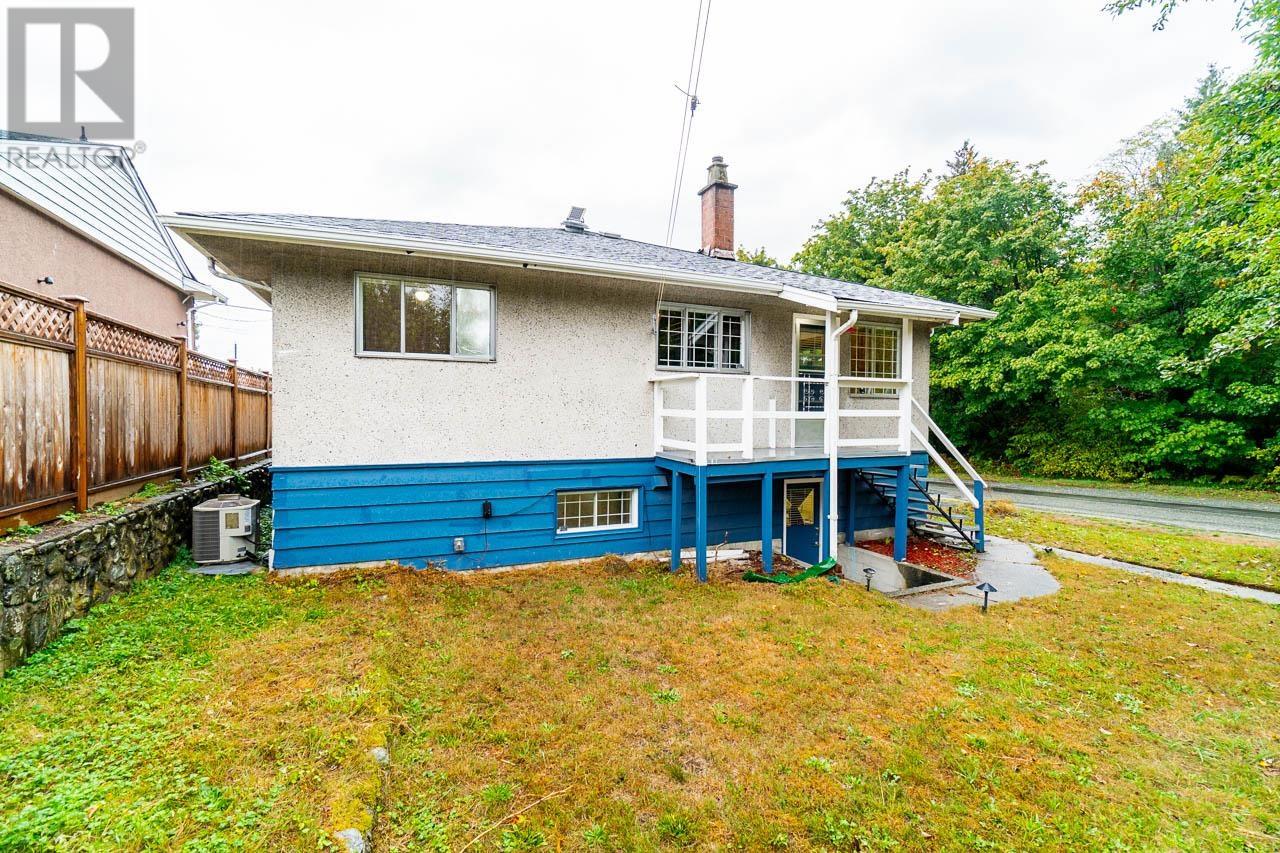 8290 18th Avenue, Burnaby, British Columbia  V3N 1K3 - Photo 32 - R2819864