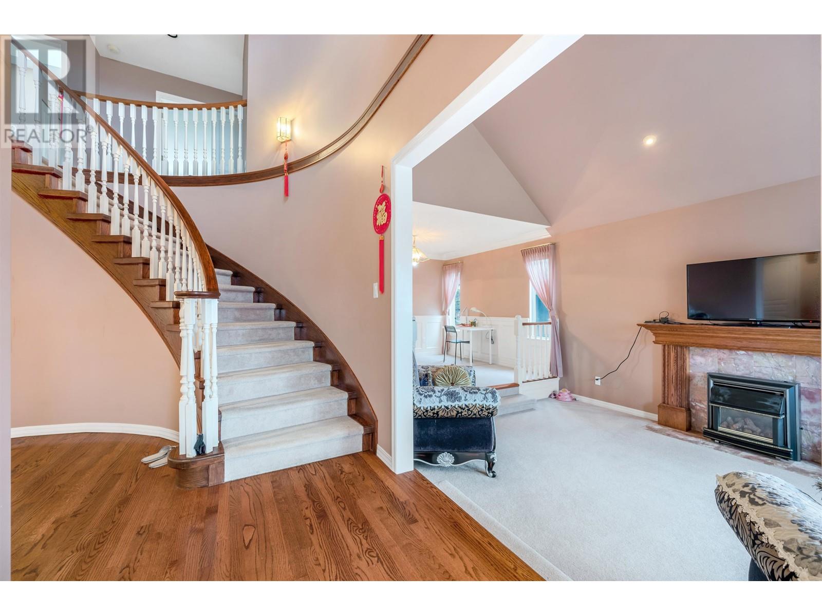 2655 Sandstone Crescent, Coquitlam, British Columbia  V3E 2T8 - Photo 13 - R2819905