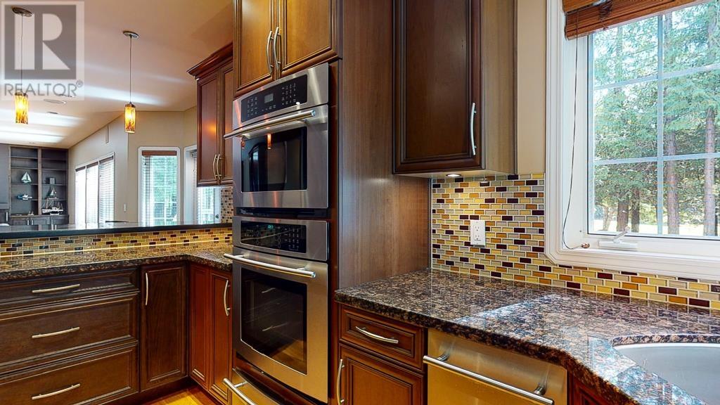 1356 Roberts Creek Road, Roberts Creek, British Columbia  V0N 2W1 - Photo 8 - R2819921