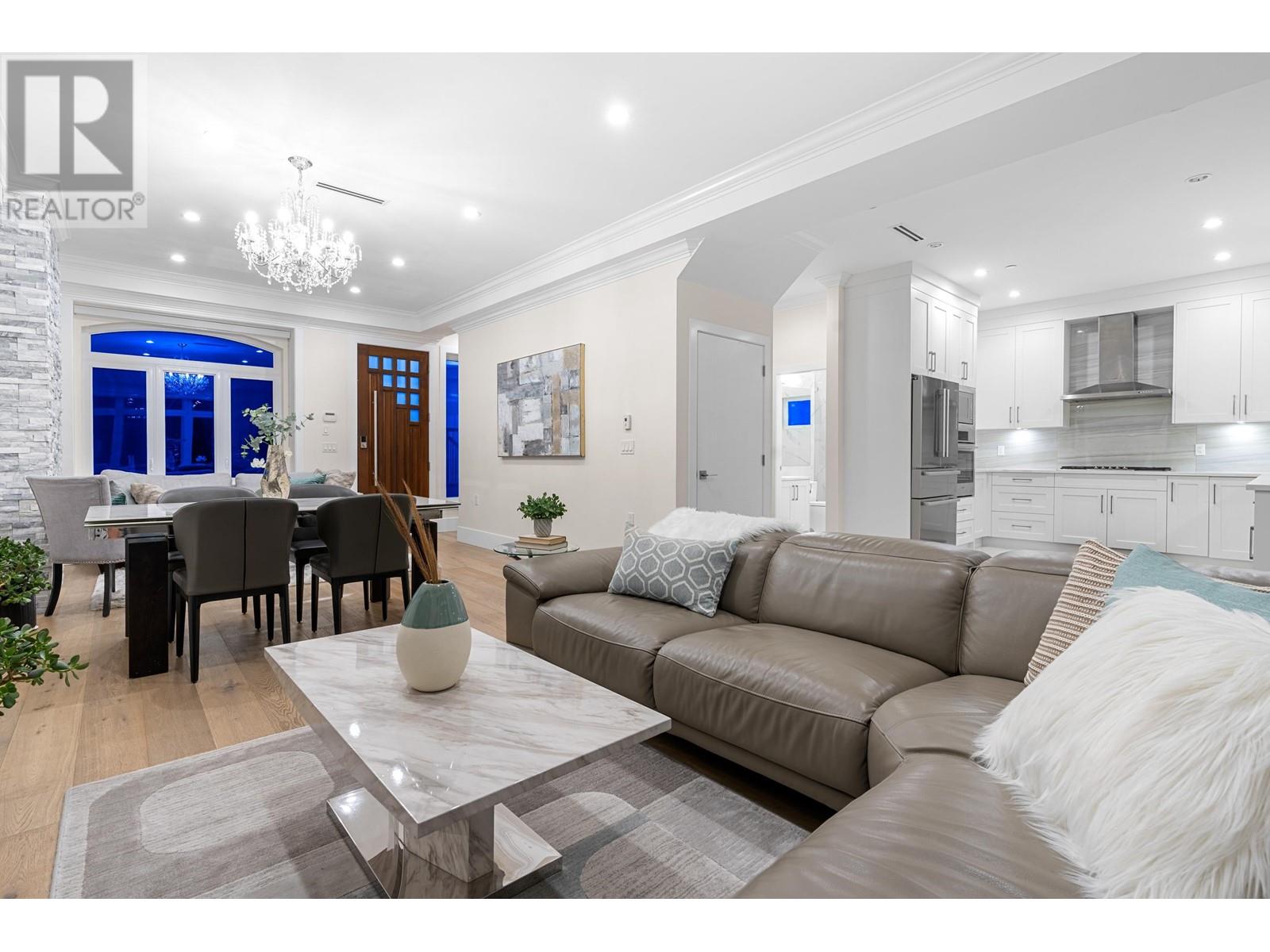 142 E 43rd Avenue, Vancouver, British Columbia  V5W 1S9 - Photo 4 - R2819191