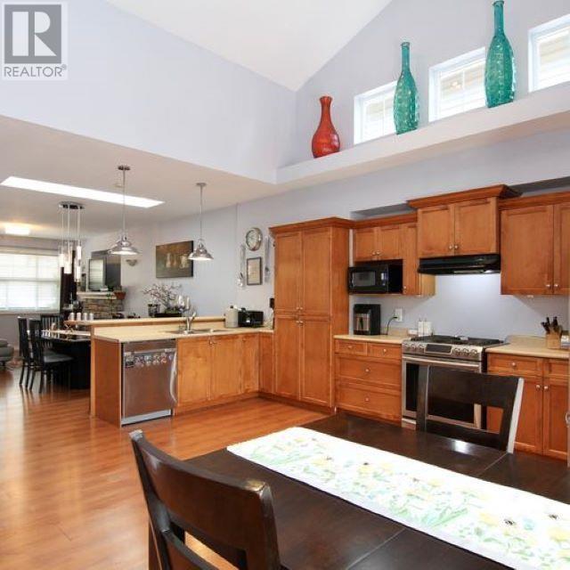 117 21868 Lougheed Highway, Maple Ridge, British Columbia  V2X 2S4 - Photo 7 - R2819829