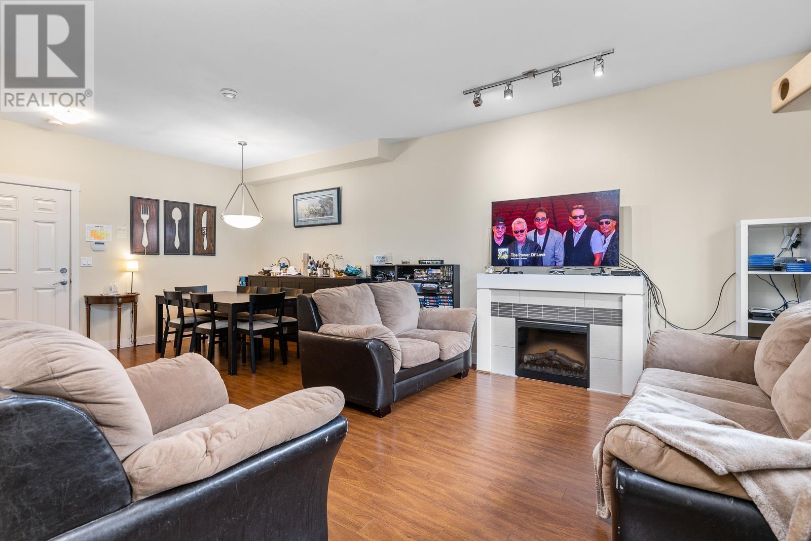 8 9699 Sills Avenue, Richmond, British Columbia  V6Y 0C8 - Photo 3 - R2819942