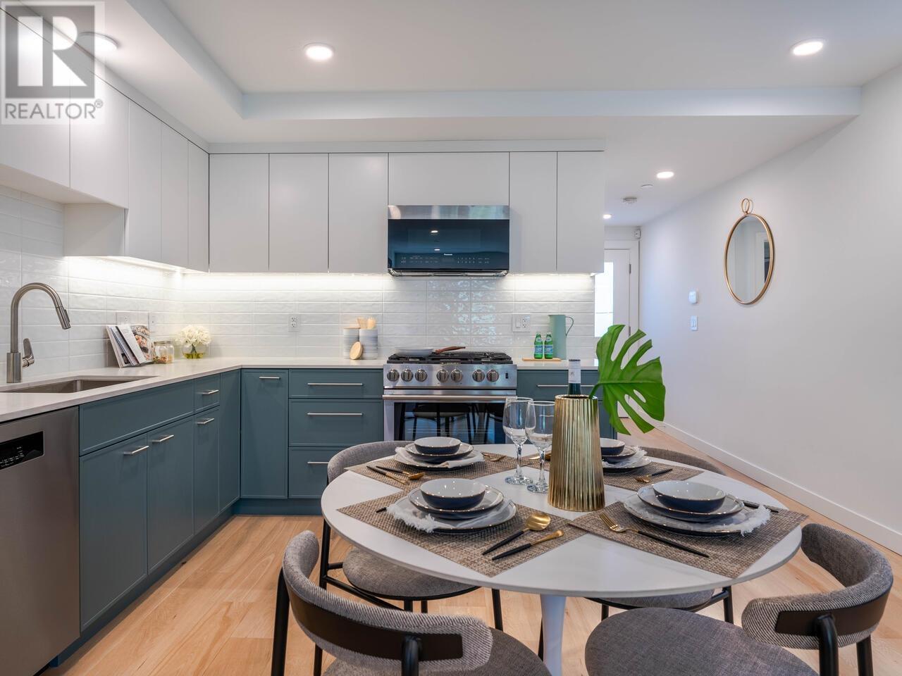 4218 St. Catherines Street, Vancouver, British Columbia  V5V 4M1 - Photo 5 - R2819962
