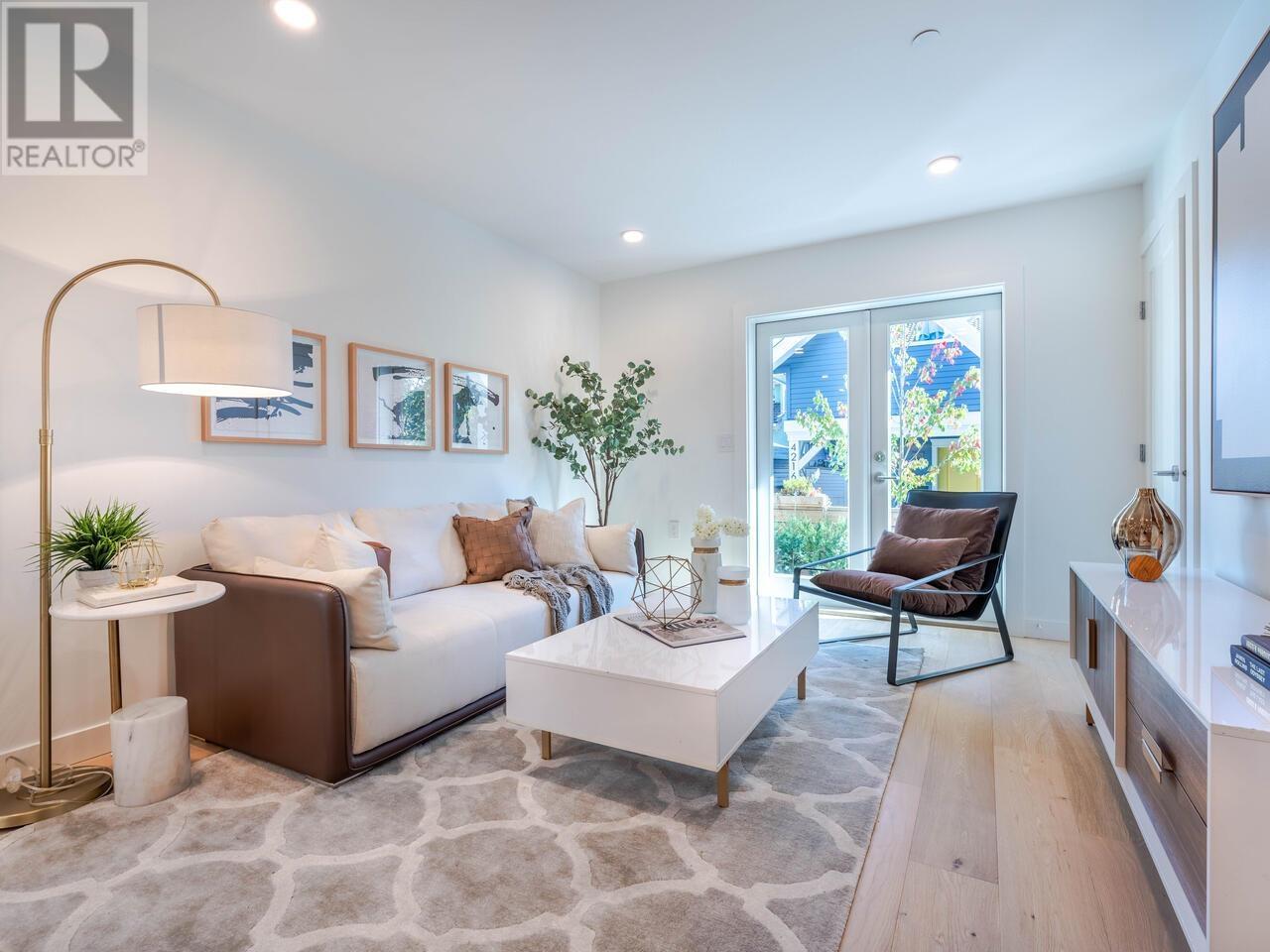 4218 St. Catherines Street, Vancouver, British Columbia  V5V 4M1 - Photo 7 - R2819962