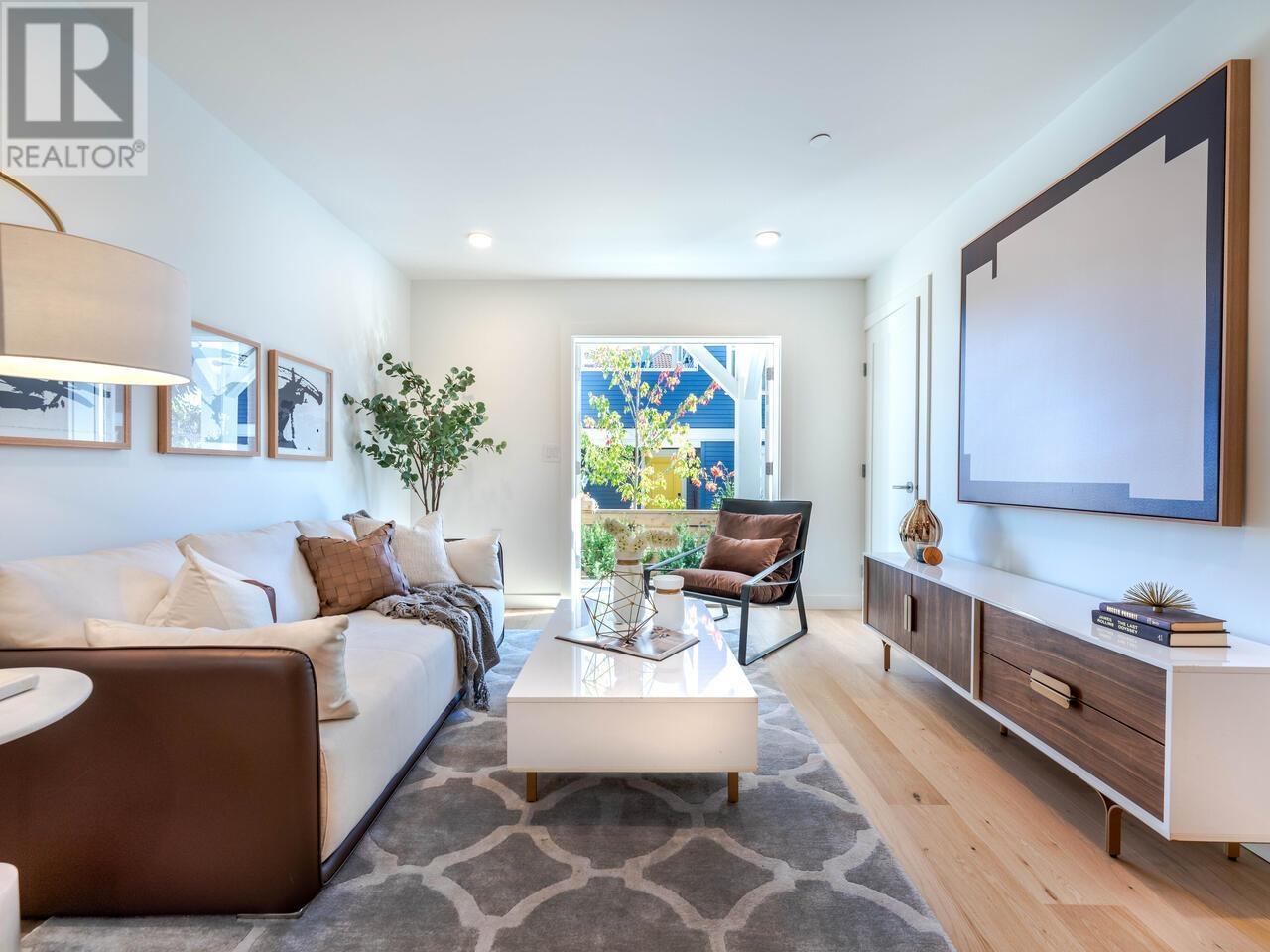 4218 St. Catherines Street, Vancouver, British Columbia  V5V 4M1 - Photo 8 - R2819962