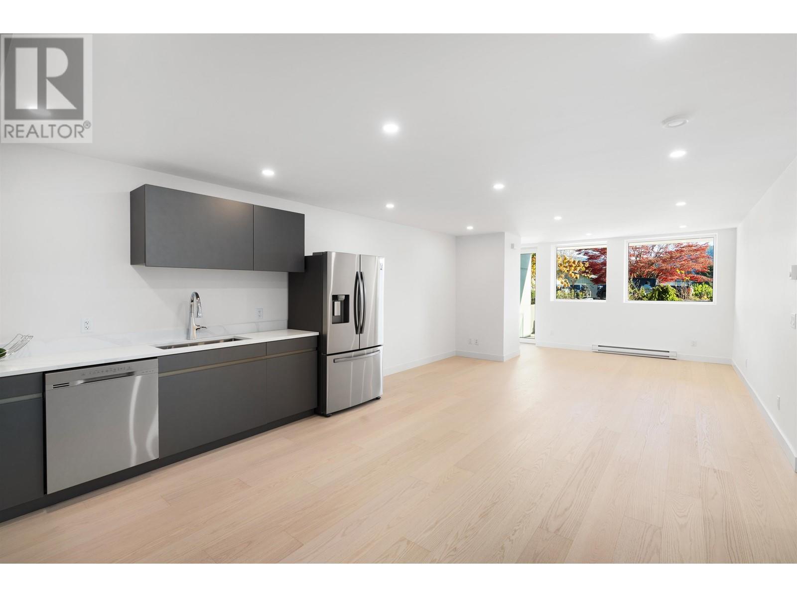 519 Roslyn Boulevard, North Vancouver, British Columbia  V7G 1P2 - Photo 34 - R2819975