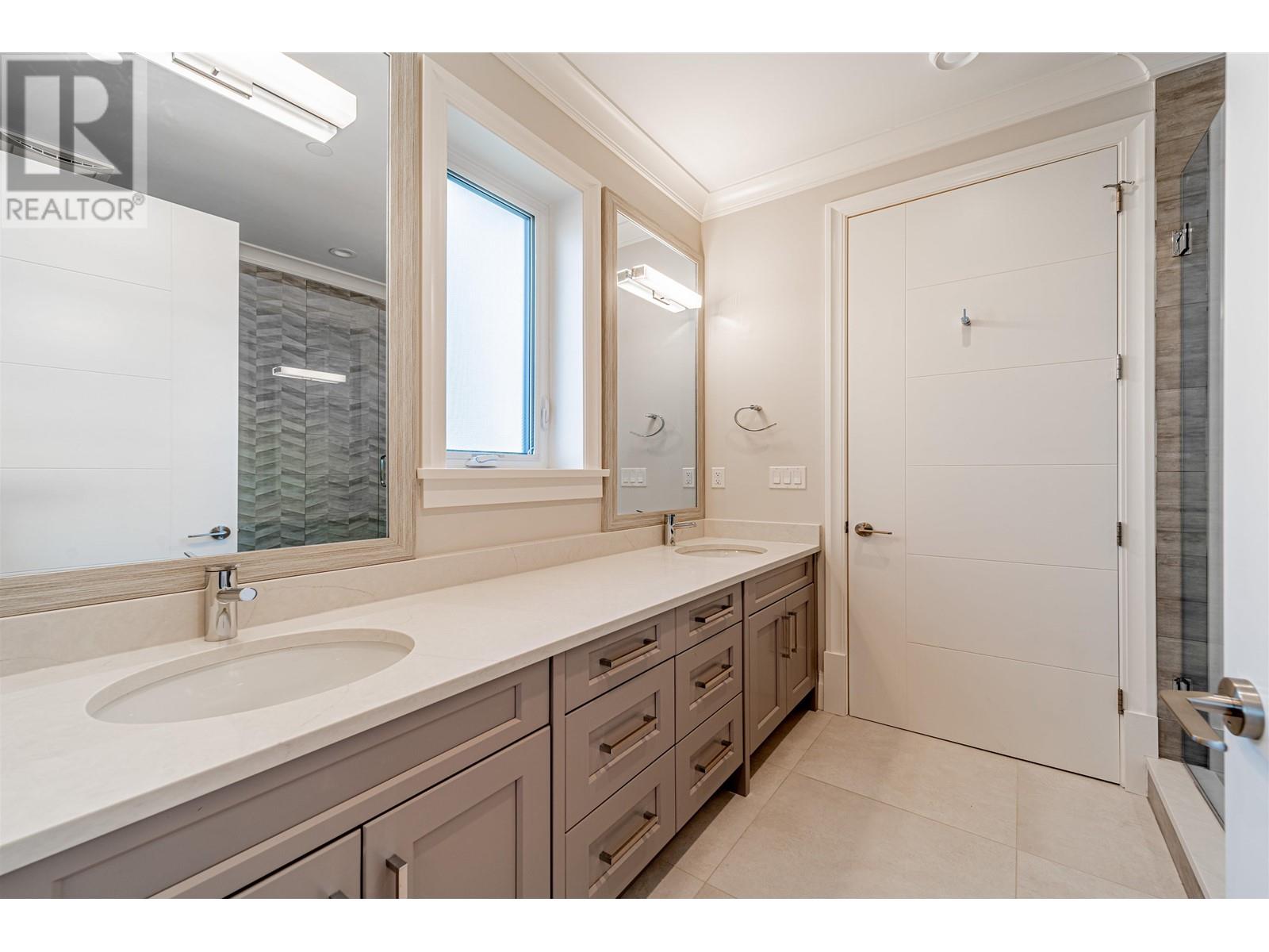 2678 W 22nd Avenue, Vancouver, British Columbia  V6L 1M2 - Photo 17 - R2820020