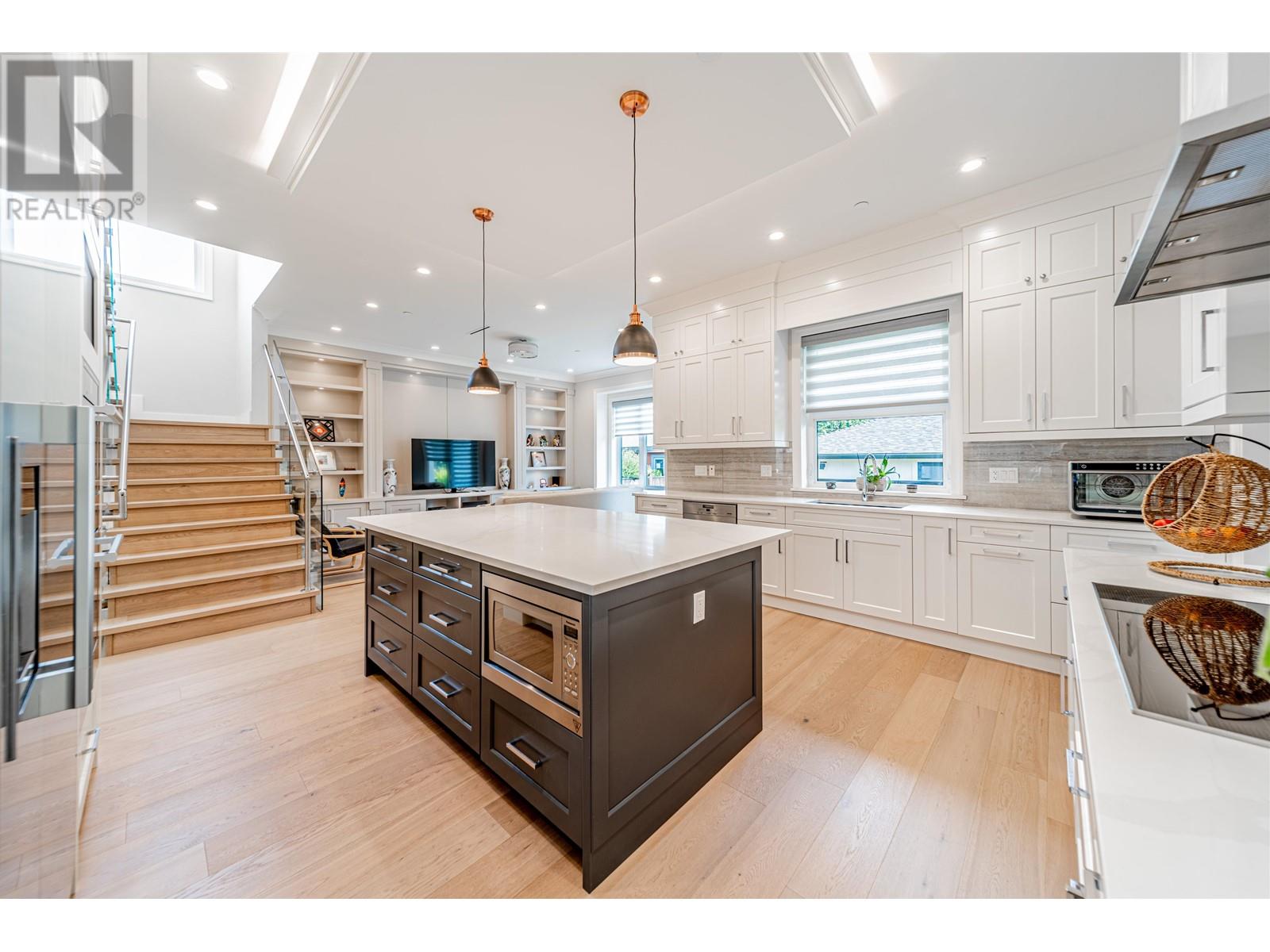 2678 W 22nd Avenue, Vancouver, British Columbia  V6L 1M2 - Photo 9 - R2820020