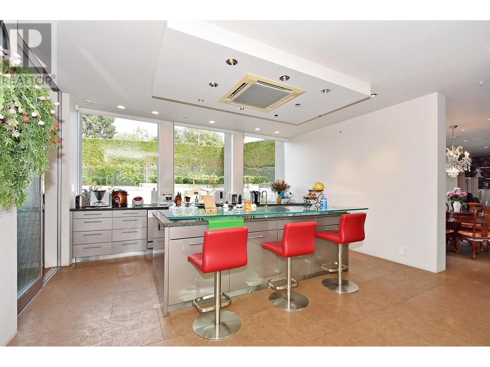 1919 W 57th Avenue, Vancouver, British Columbia  V6P 1T9 - Photo 7 - R2819914