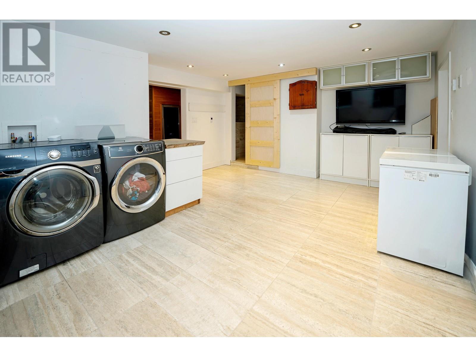 3707 Wellington Street, Port Coquitlam, British Columbia  V3B 3Y9 - Photo 21 - R2819003