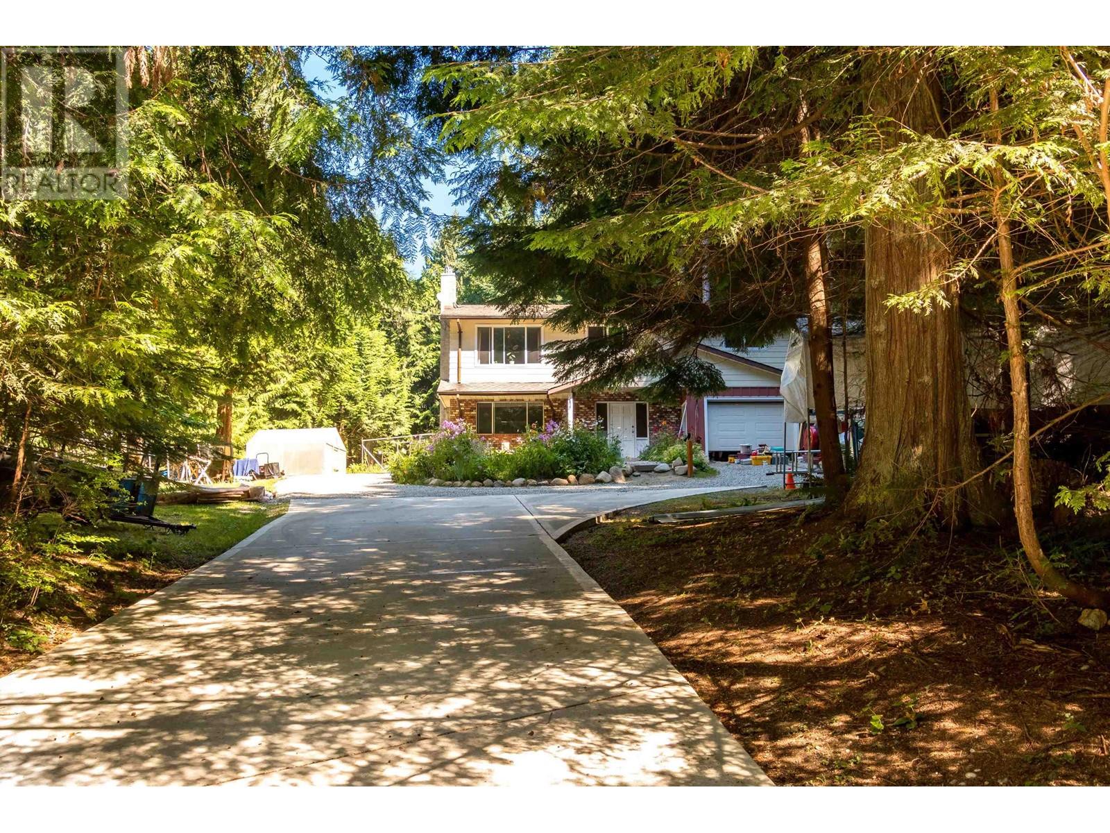 2066 Lower Road, Roberts Creek, British Columbia  V0N 2W6 - Photo 37 - R2806071