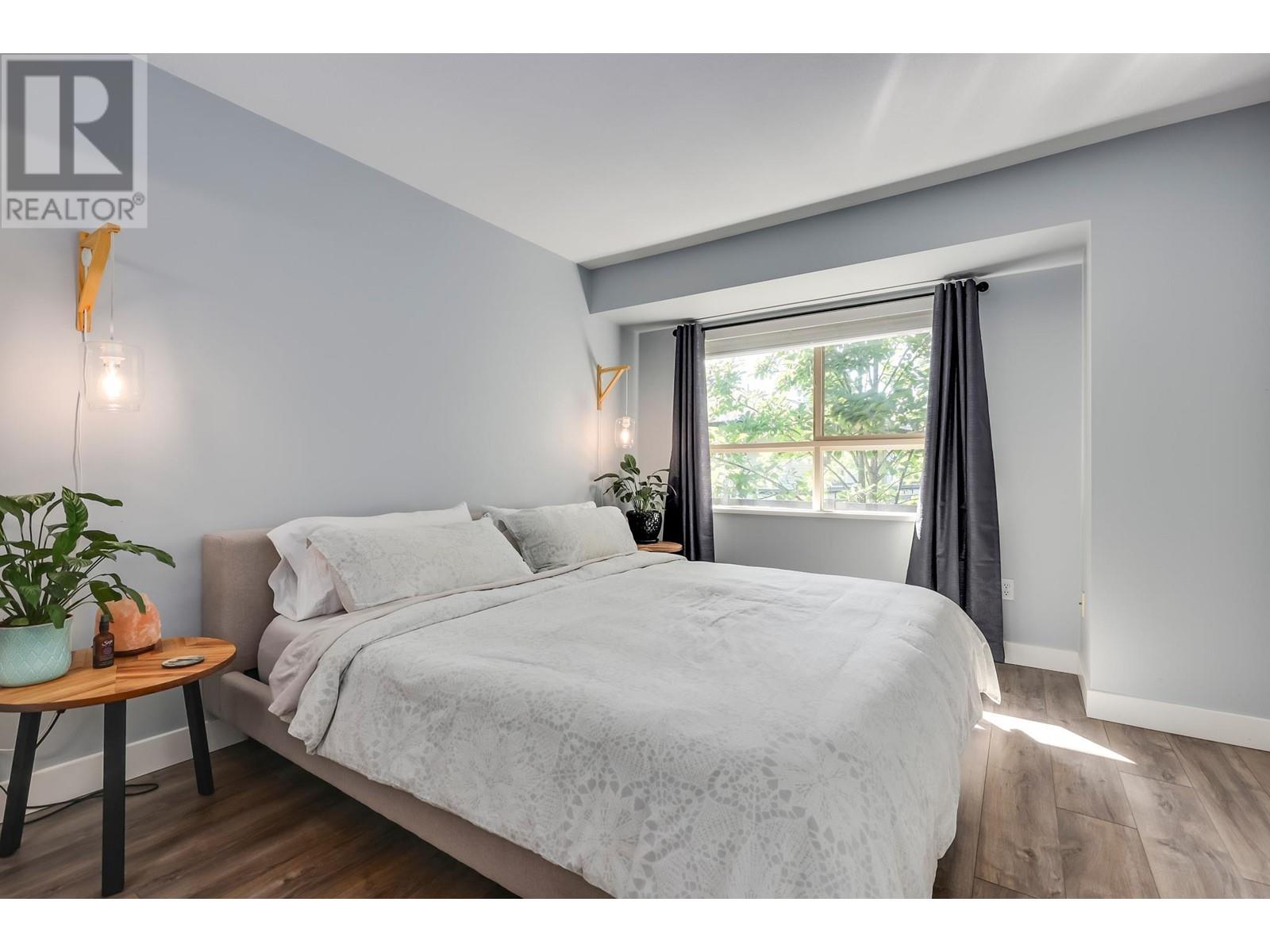 111 100 Klahanie Drive, Port Moody, British Columbia  V3H 5K3 - Photo 12 - R2820038