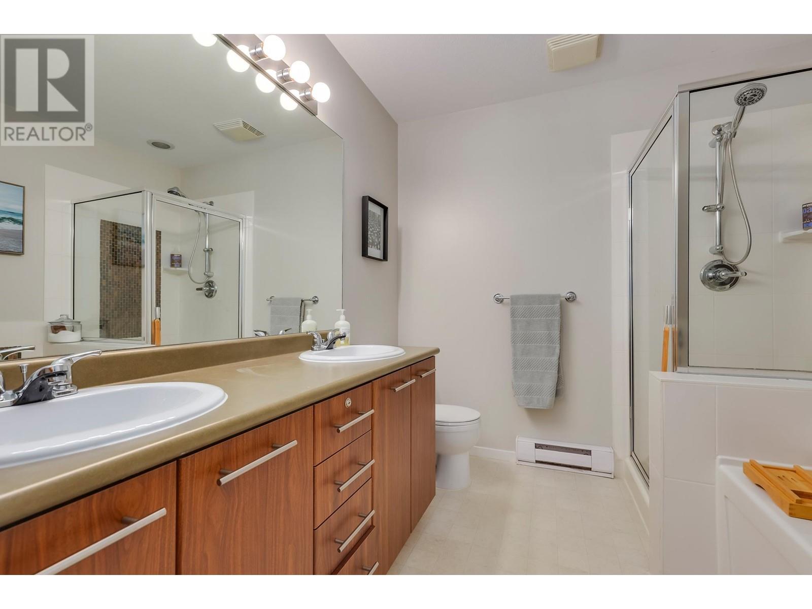 111 100 Klahanie Drive, Port Moody, British Columbia  V3H 5K3 - Photo 15 - R2820038