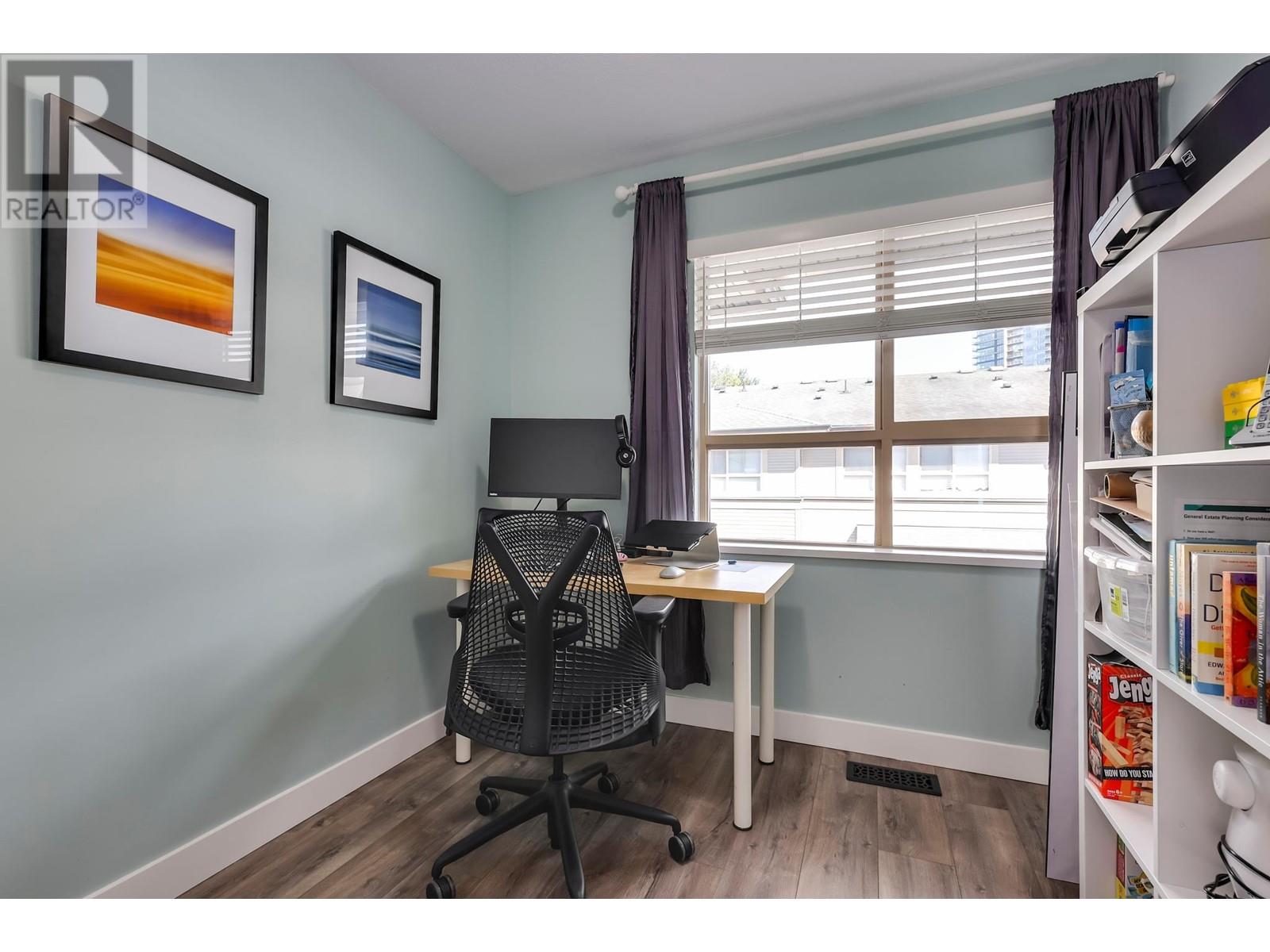 111 100 Klahanie Drive, Port Moody, British Columbia  V3H 5K3 - Photo 19 - R2820038