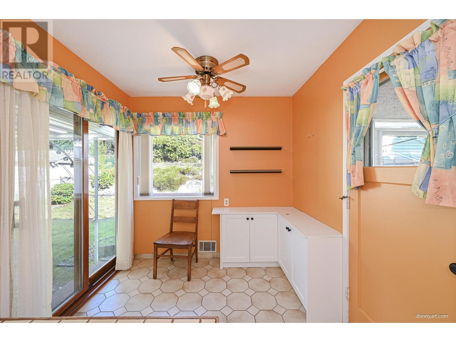 4419 Marine Drive, Burnaby, British Columbia  V5J 3G1 - Photo 20 - R2818799